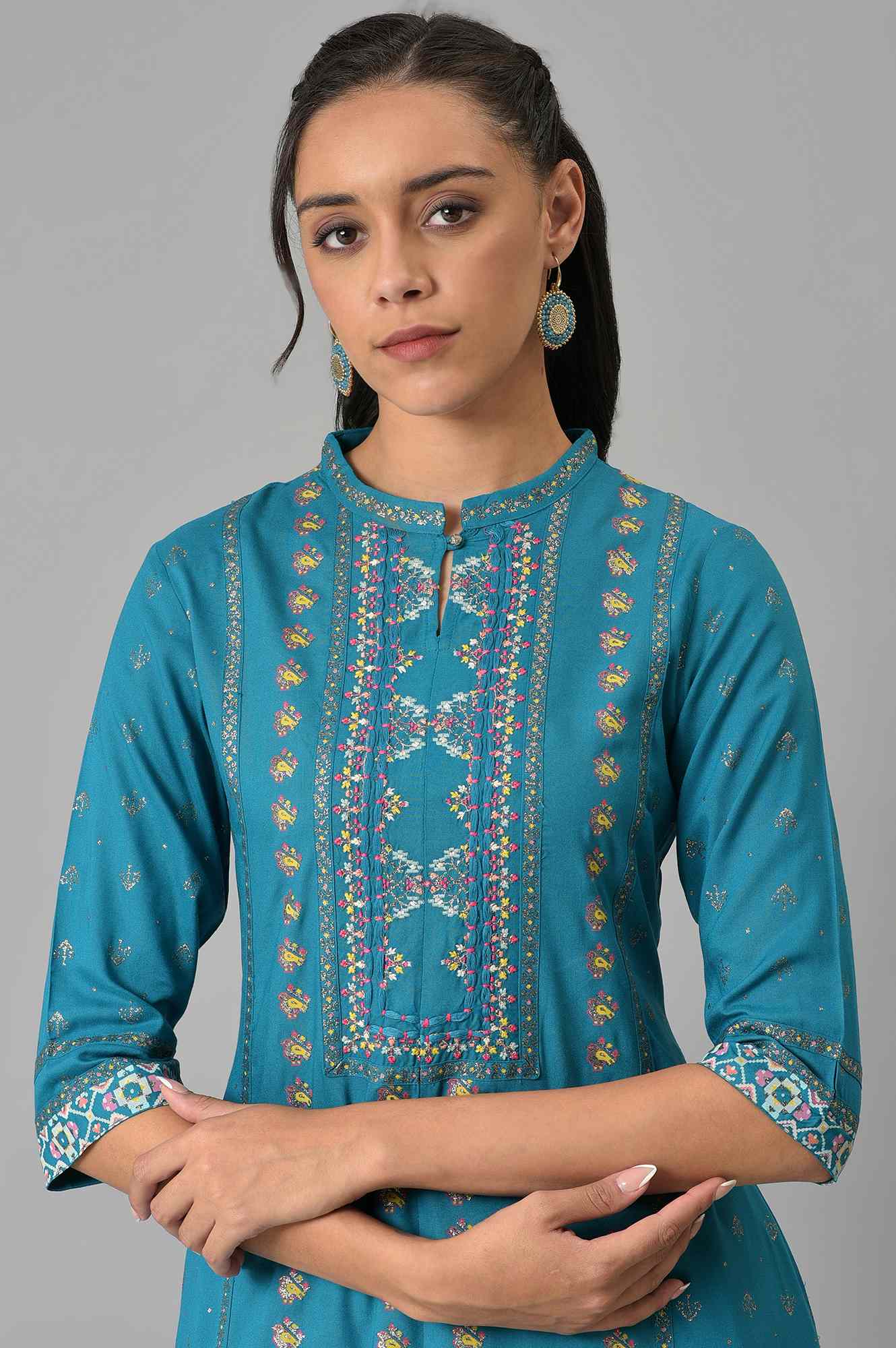 Blue A-Line Embroidered kurta With Parallel Pants