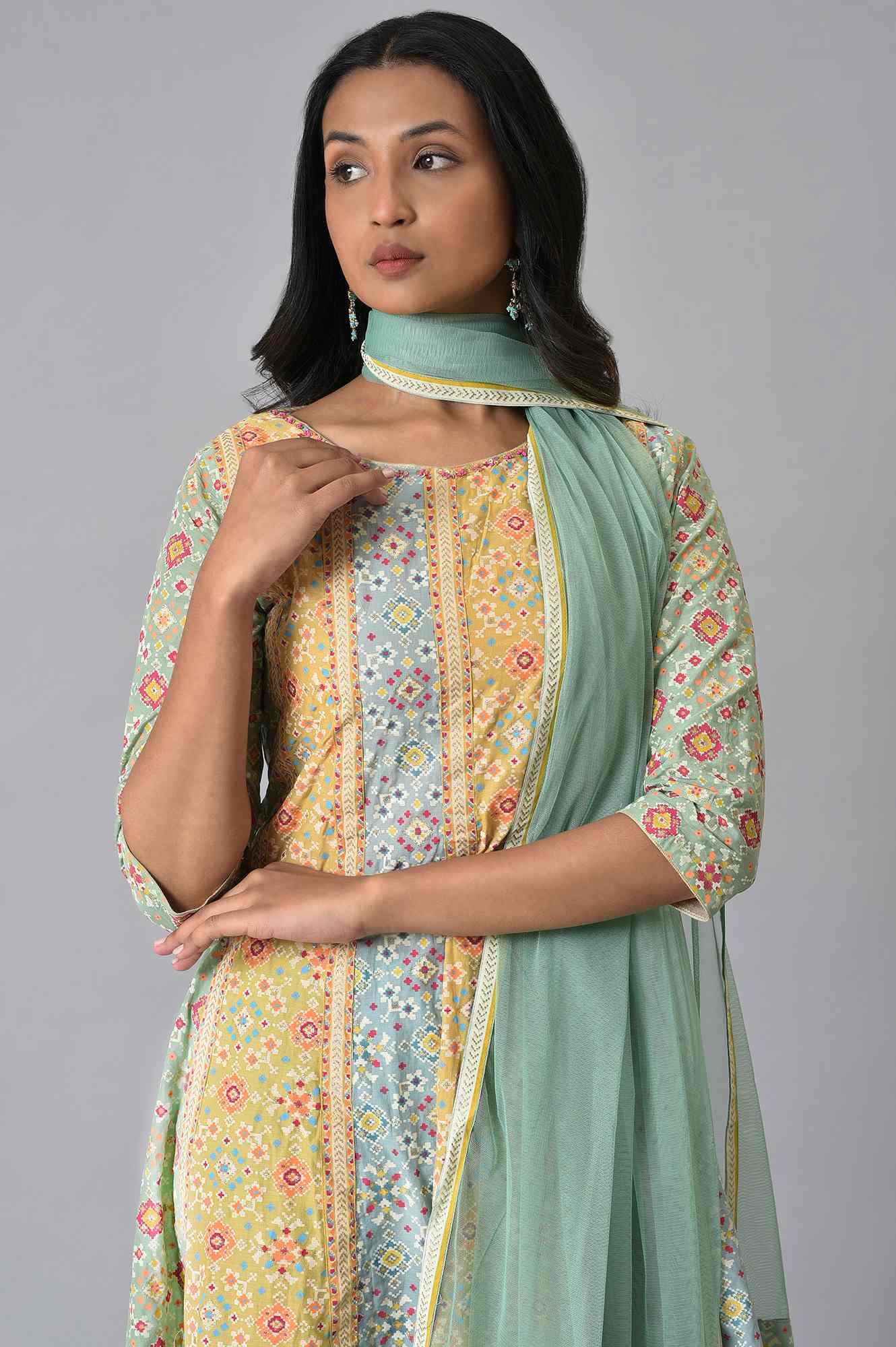 Light Green And Yellow Printer kurta Set - wforwoman