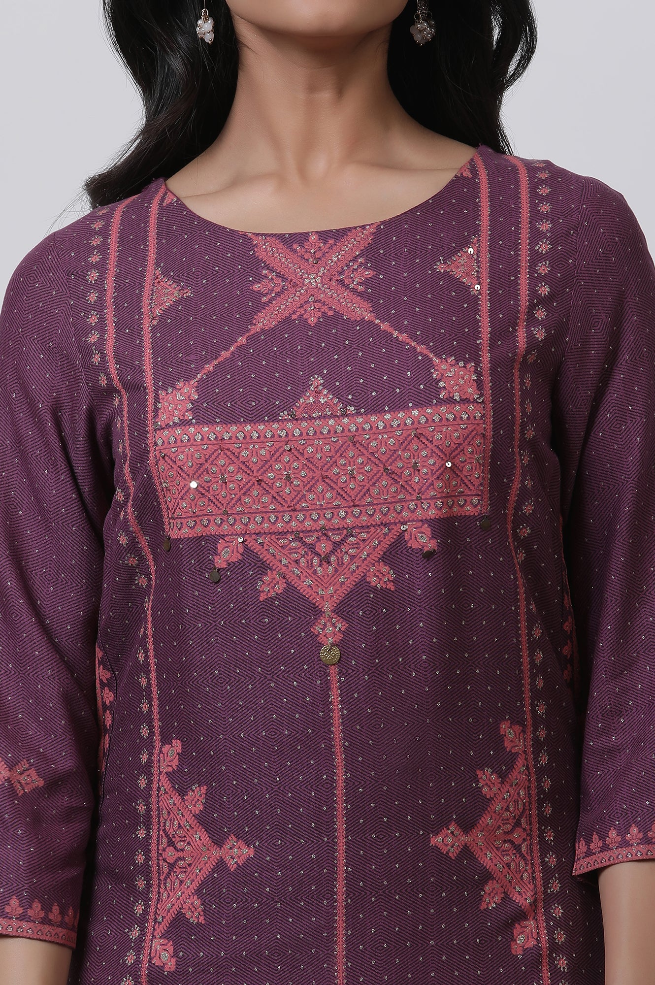 Purple Embellished Kurta And Parallel Pants Set