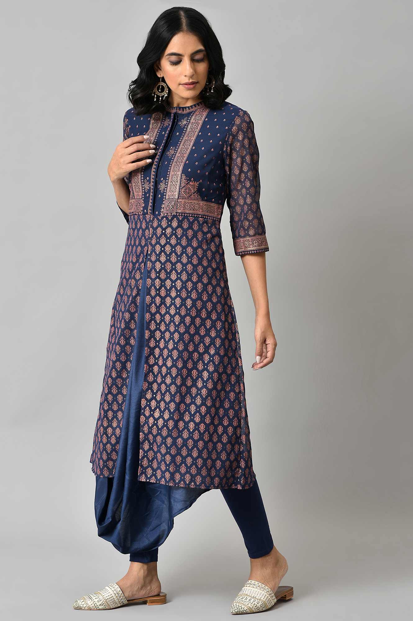 Blue Printed A-Line Cowl kurta With Tights