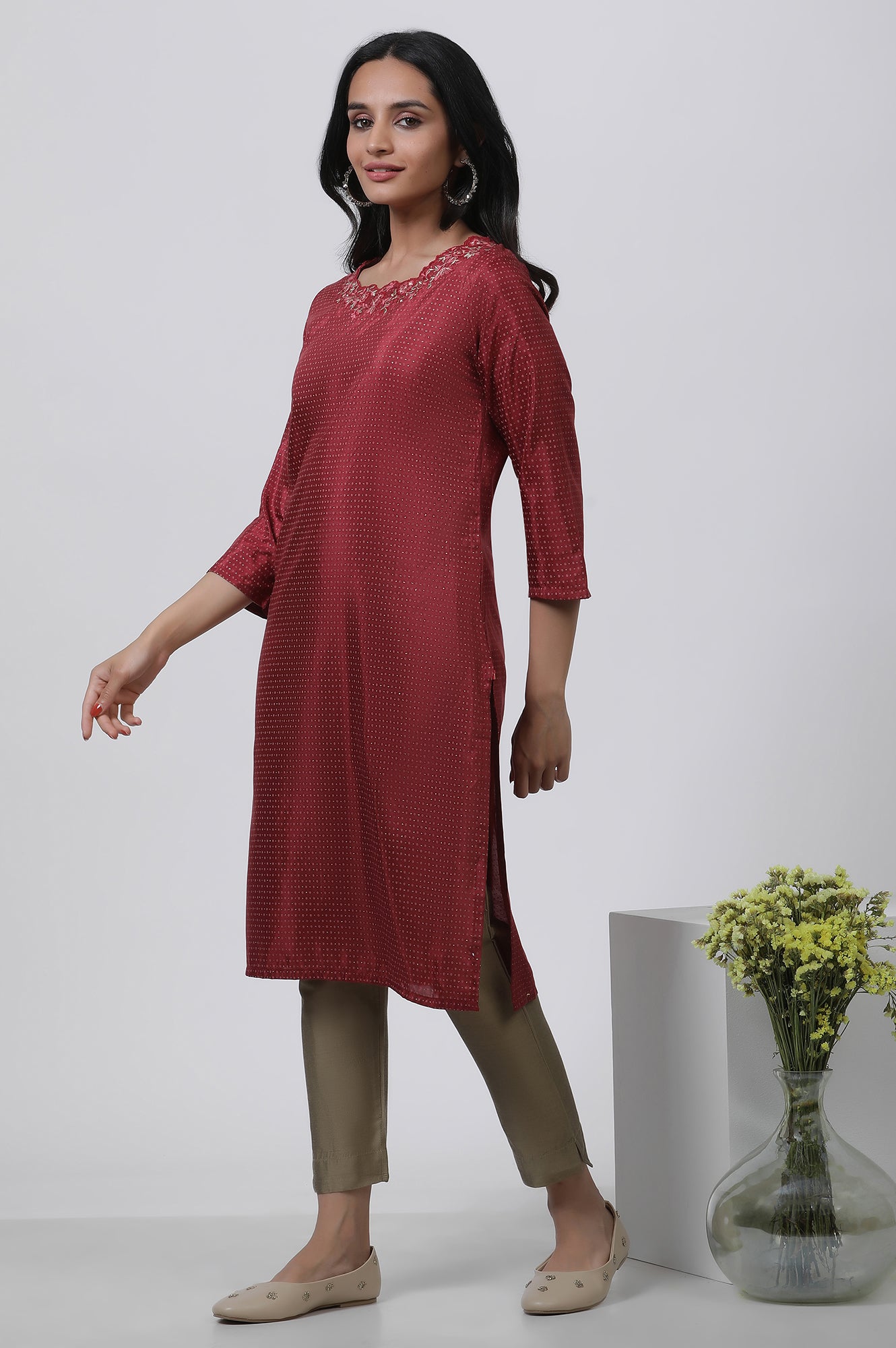 Maroon Embroidered Kurta And Pants Set