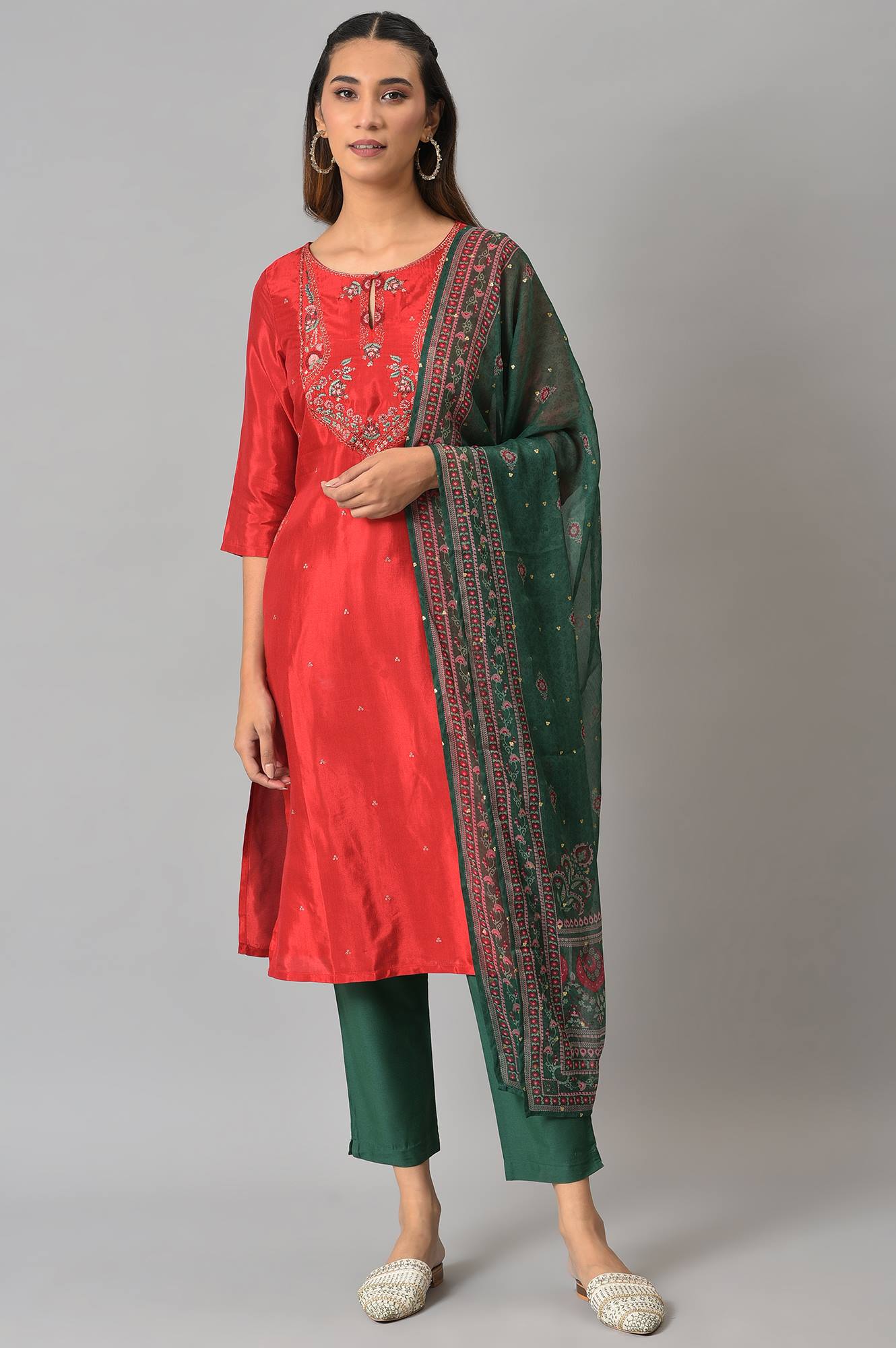 Red Glitter Printed Festive kurta With Green Slim Pants And Printed Dupatta