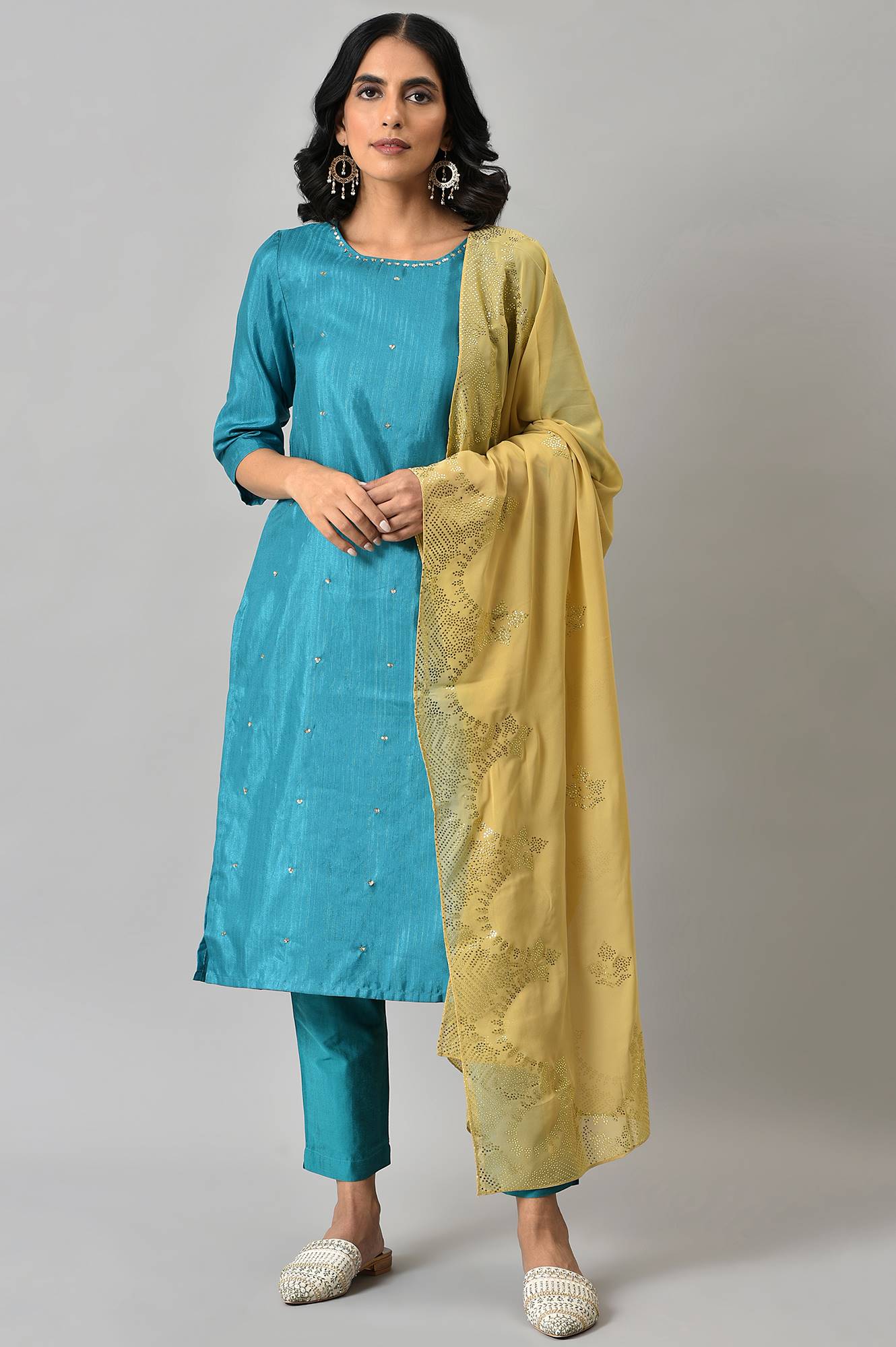 Teal Sequin Highlighted kurta With Pants And Golden Dupatta