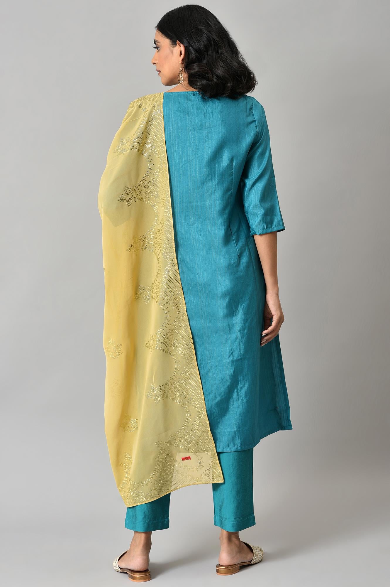 Teal Sequin Highlighted kurta With Pants And Golden Dupatta