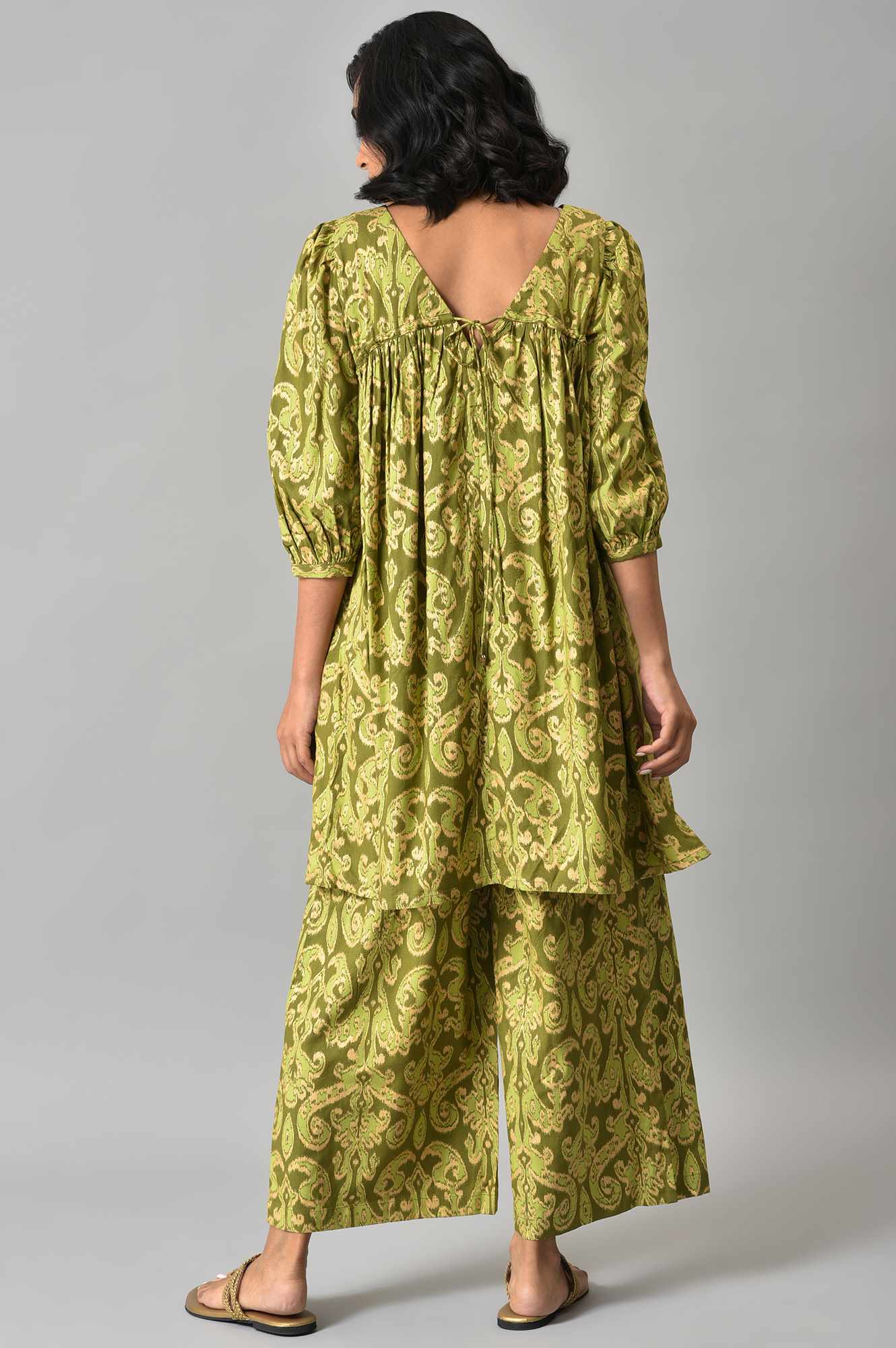 Green Ikkat Printed Tunic with Parallel Pants Co-ord Set