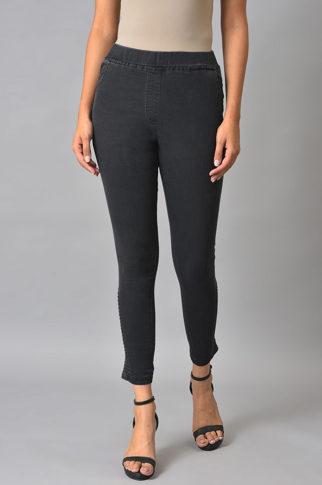 Black Pintucks Denim Jeggings