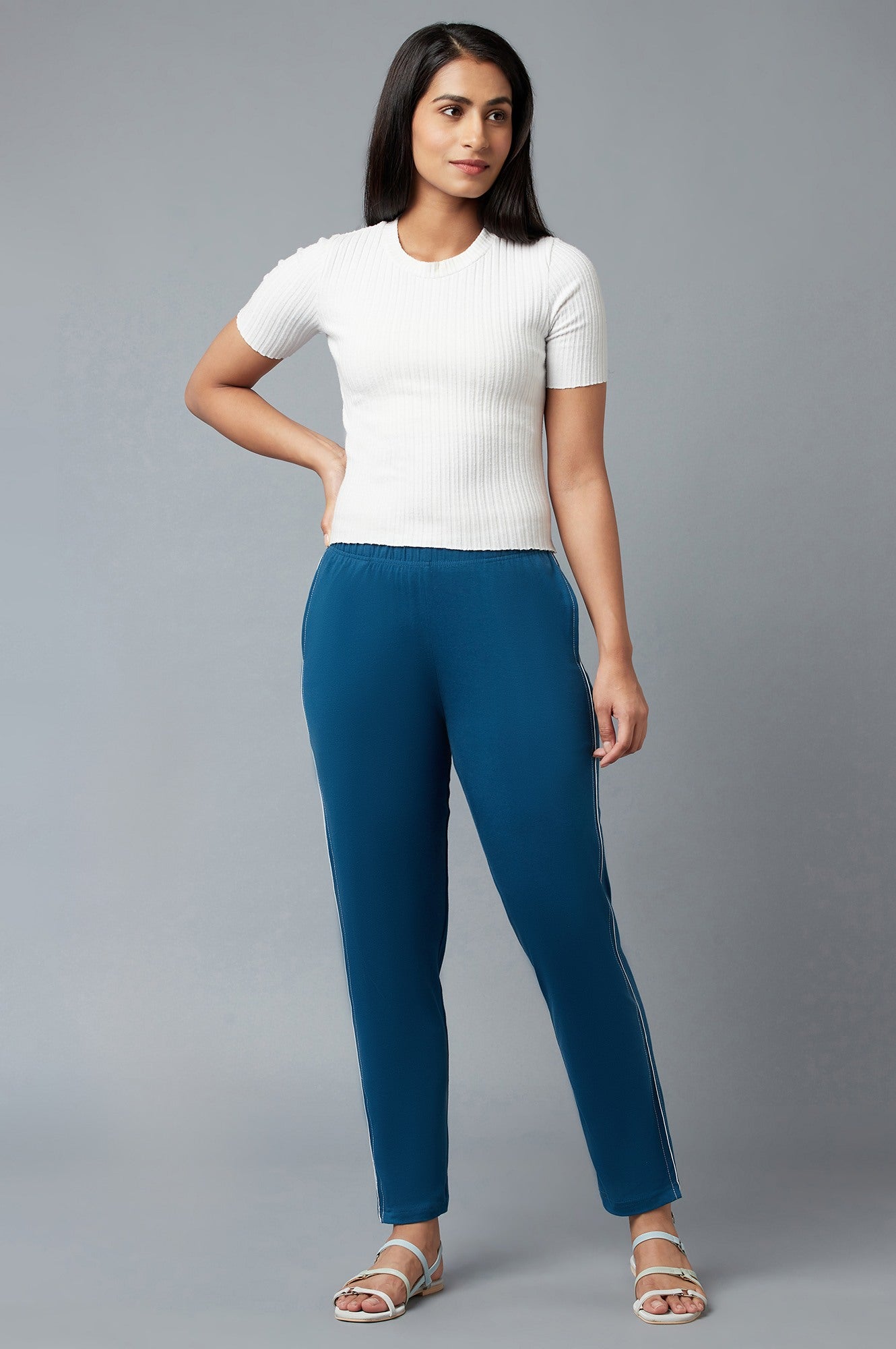 Blue Ankle Length Jersy Pants