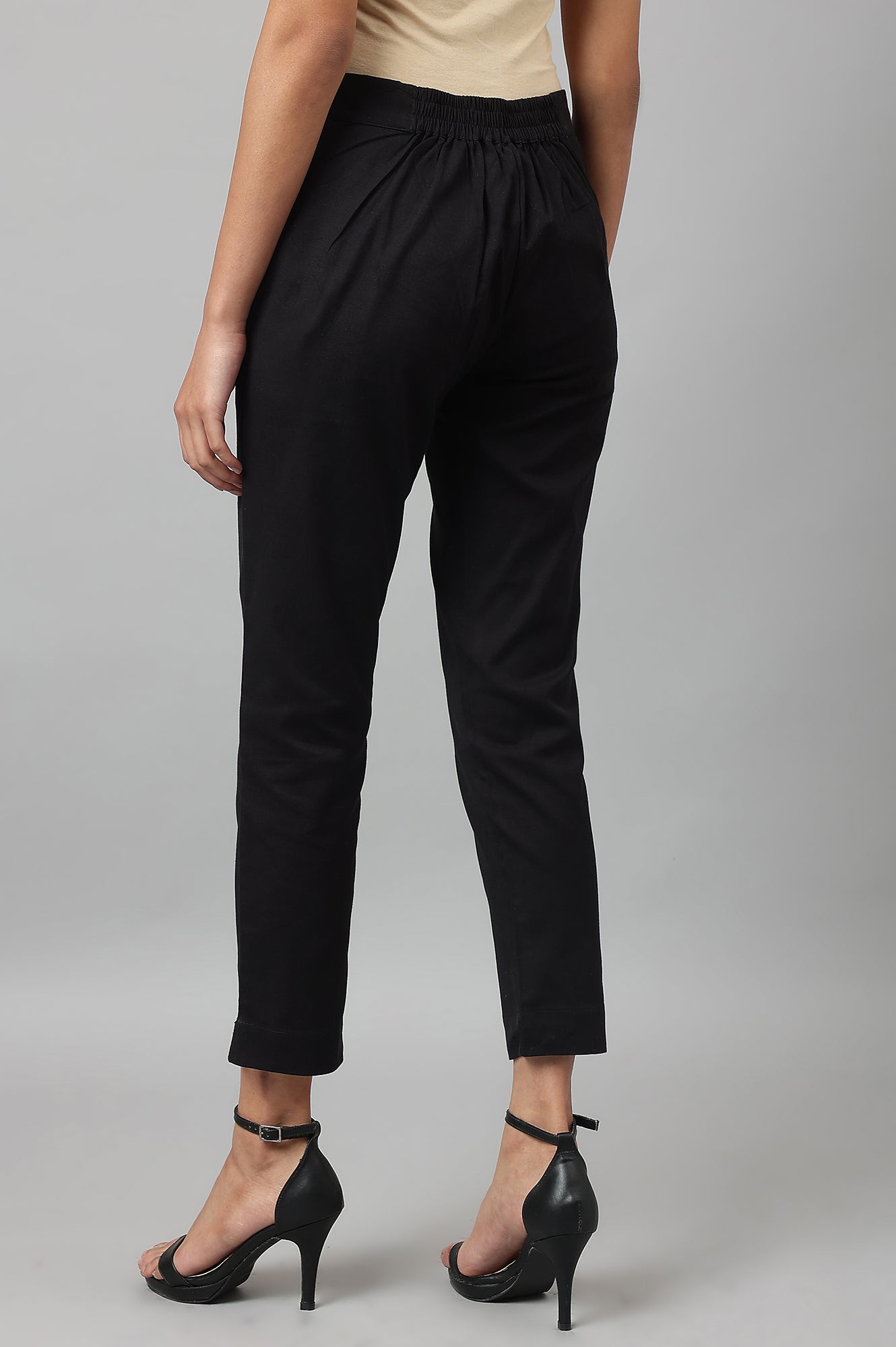 Women Black Slim Pants