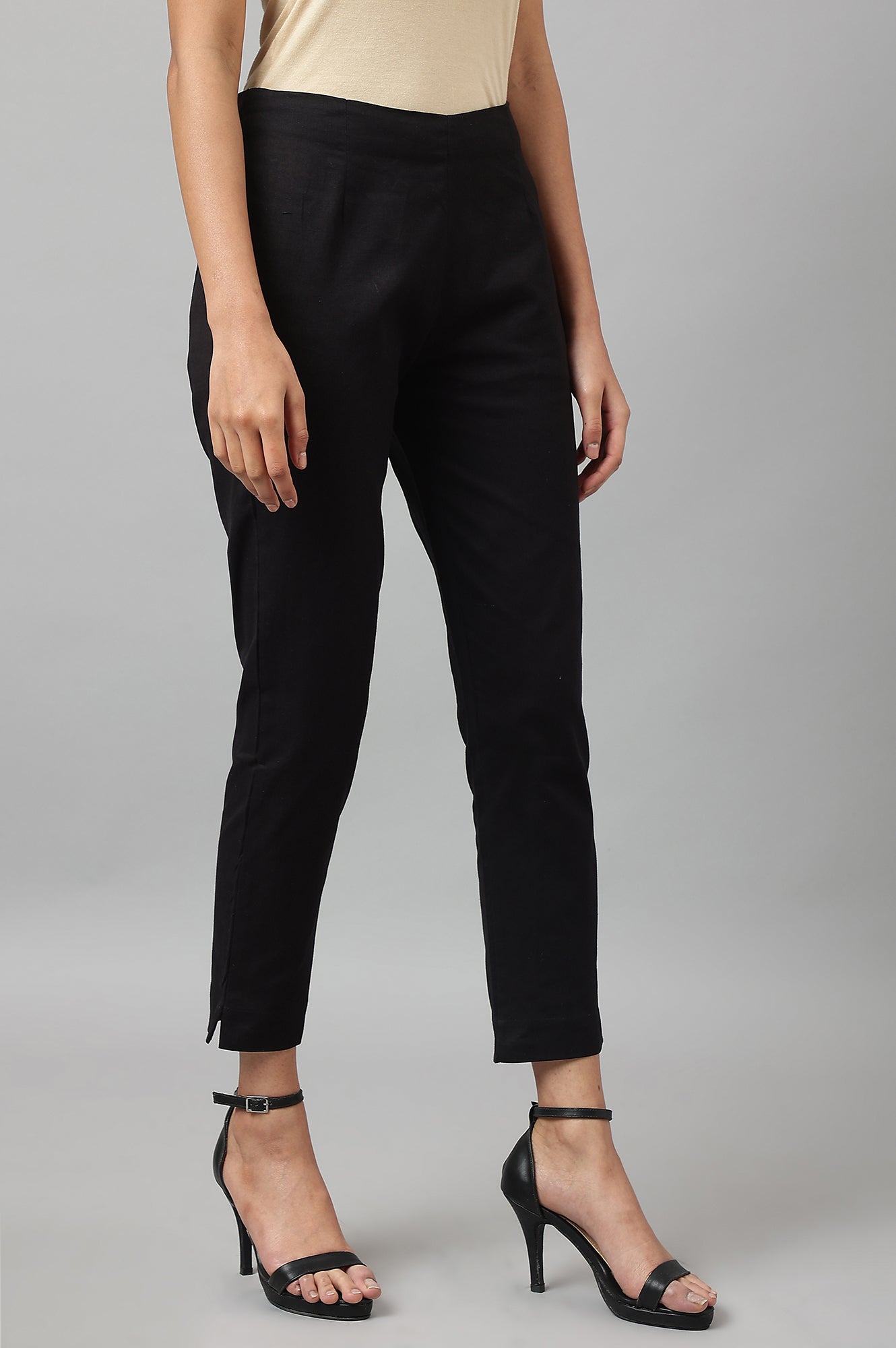 Women Black Slim Pants