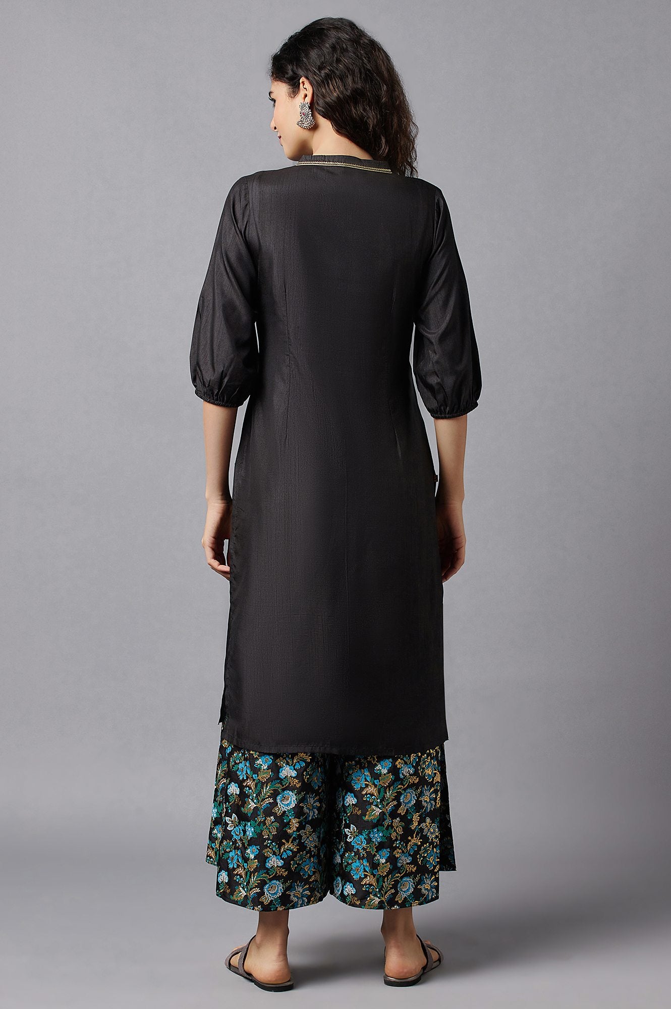 Black Ethnic kurta with Culottes