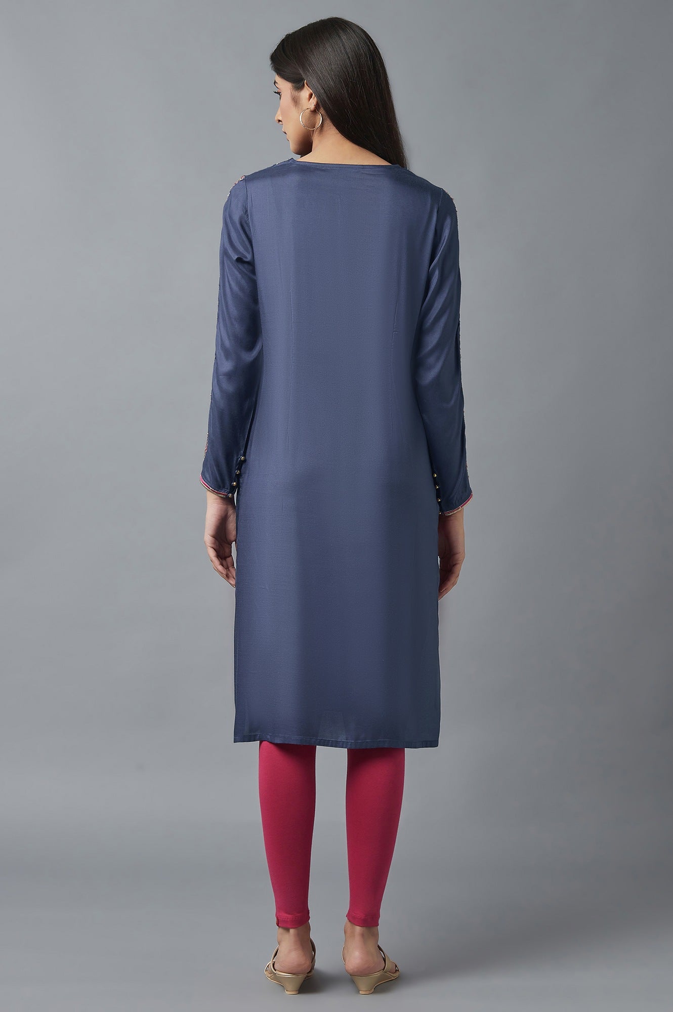 Blue Embroidered kurta