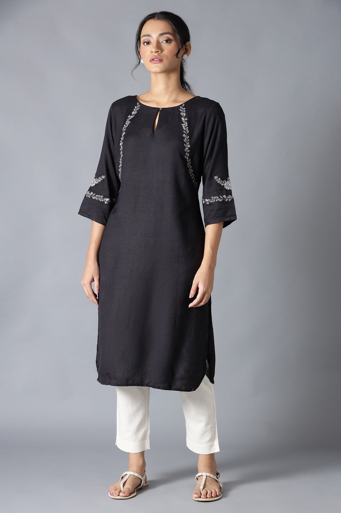 Black Embroidered kurta