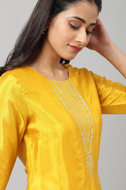 Yellow Embroidered Festive kurta - wforwoman