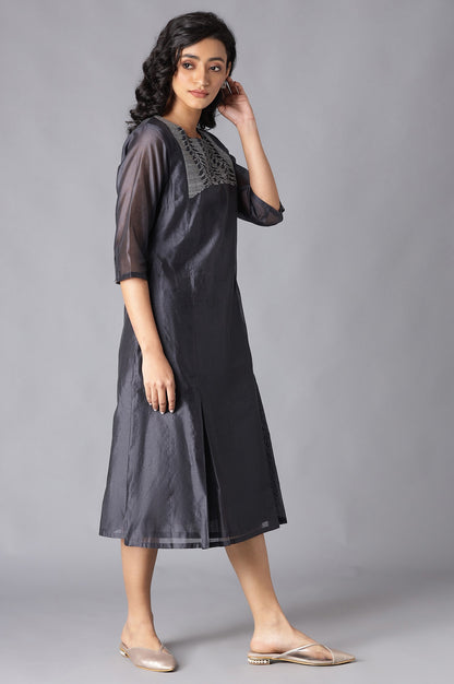 Dark Grey Embroidered kurta