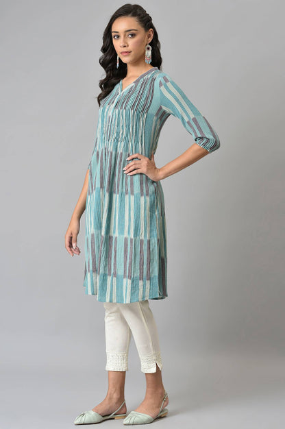 Blue Ikkat Cotton kurta In V-Neck