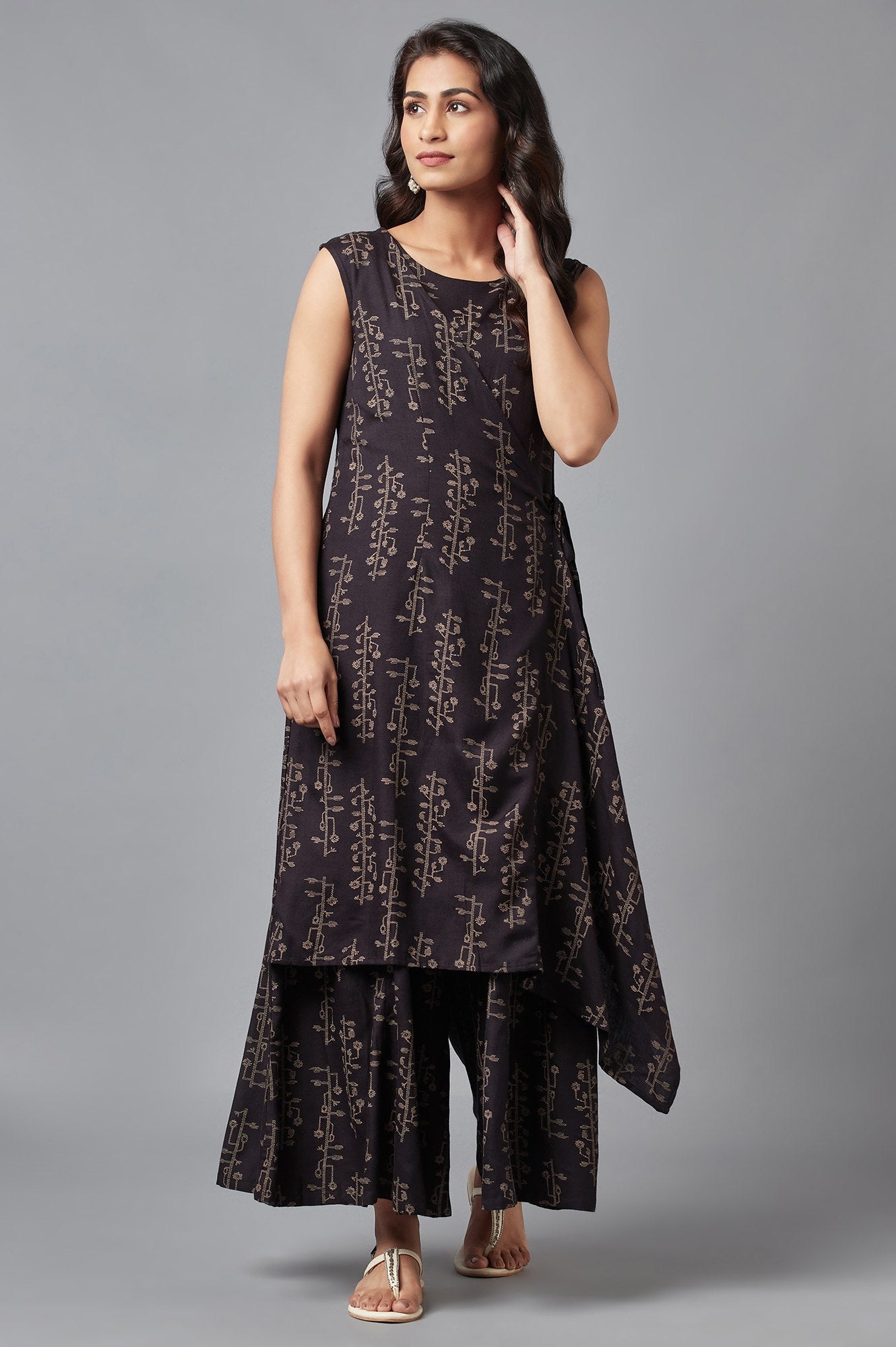 Black Floral Print Angrakha Jumpsuit in Round Neck