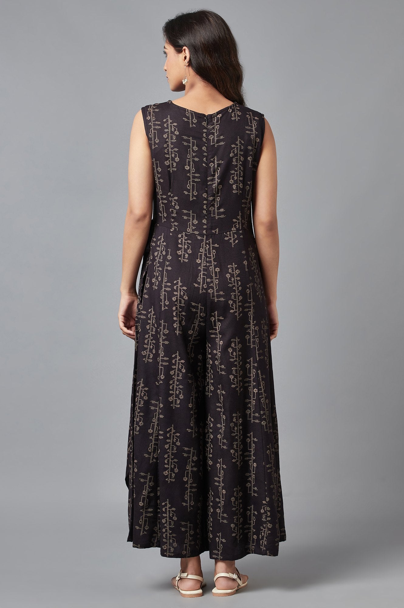 Black Floral Print Angrakha Jumpsuit in Round Neck