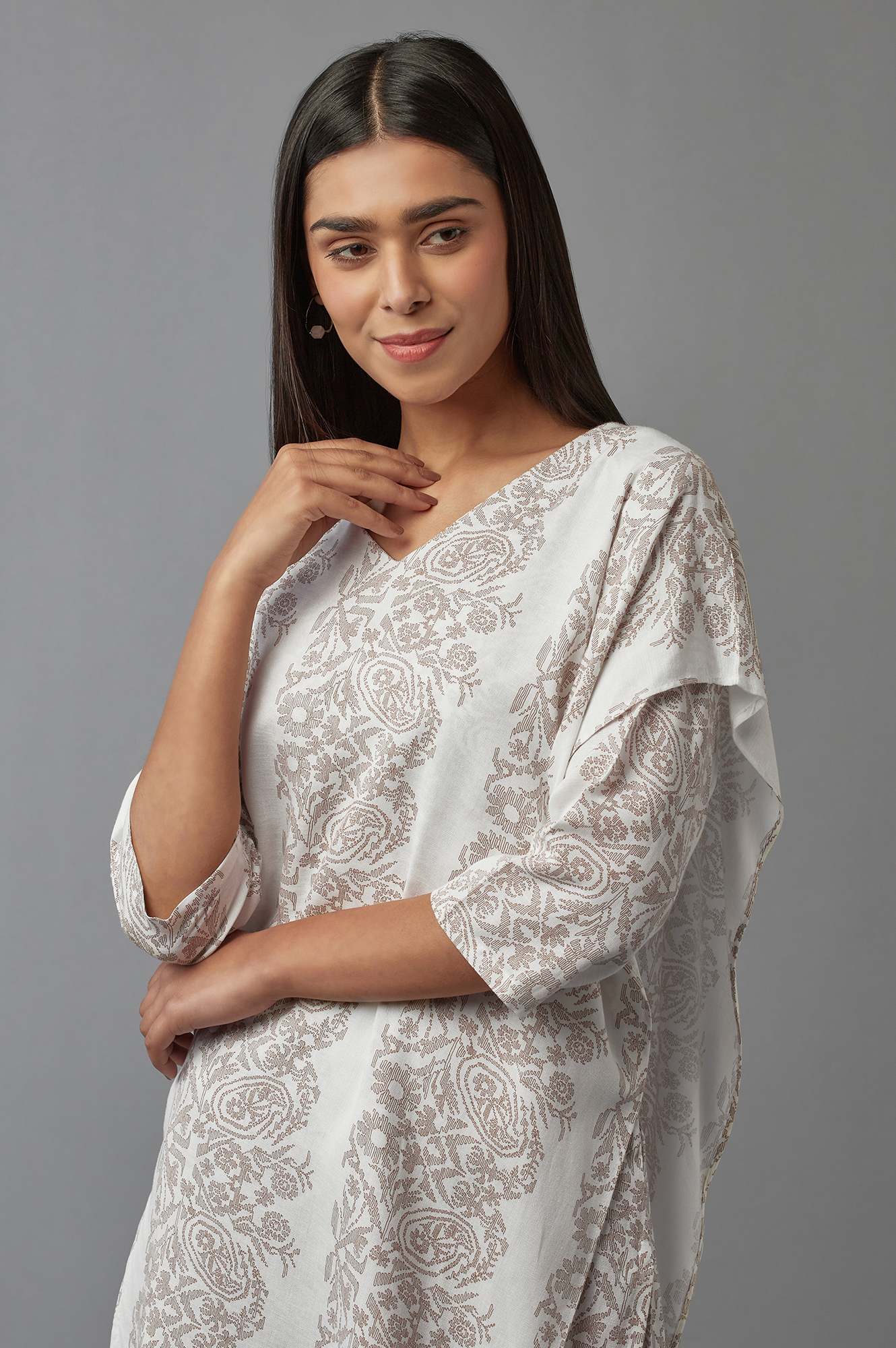 Ecru Saree draped kurta in V-neck