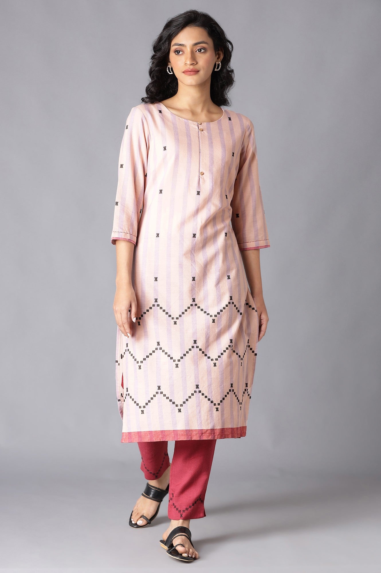 Peach Striped Cotton Dobby kurta In Round Neck