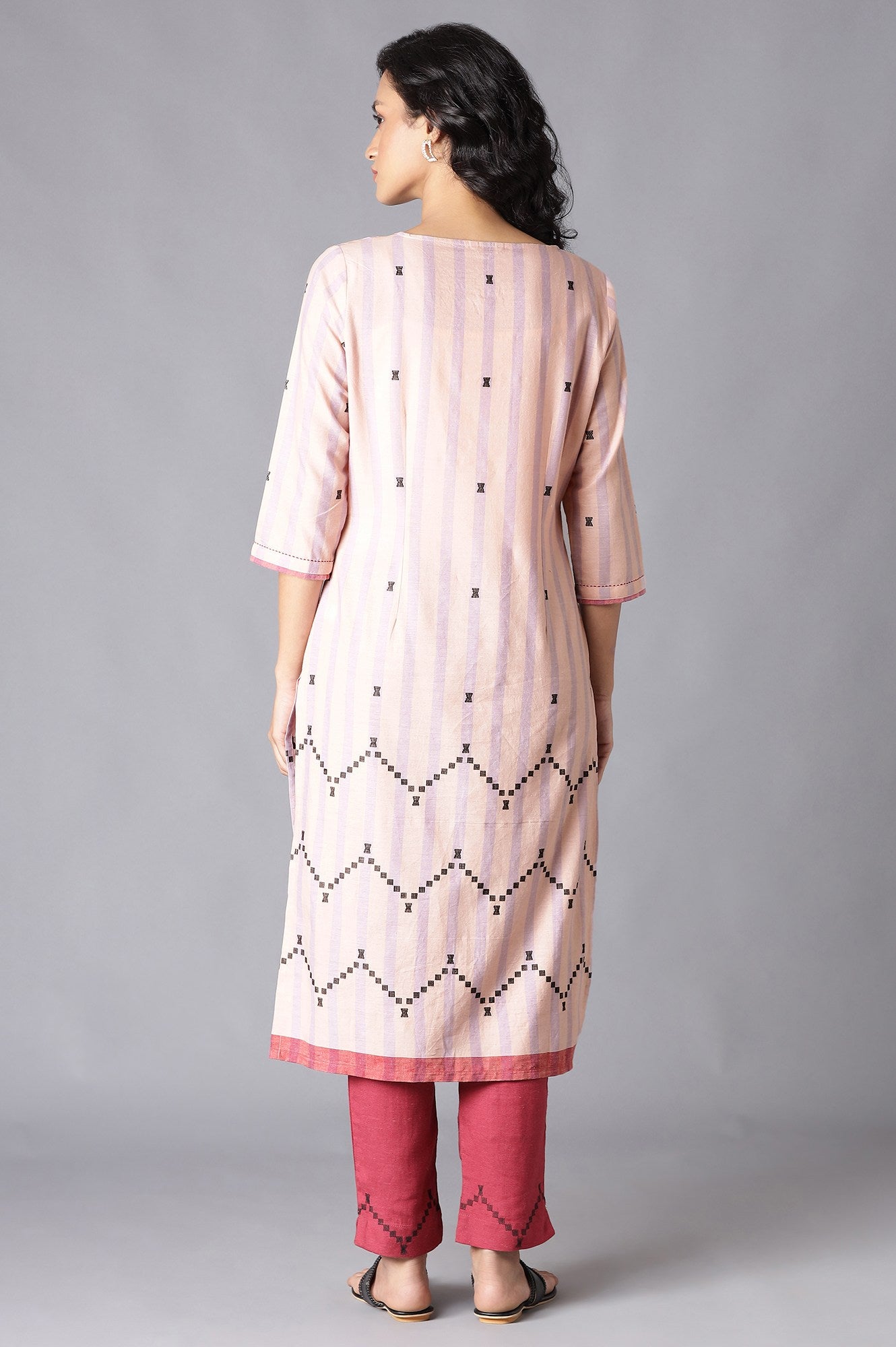 Peach Striped Cotton Dobby kurta In Round Neck