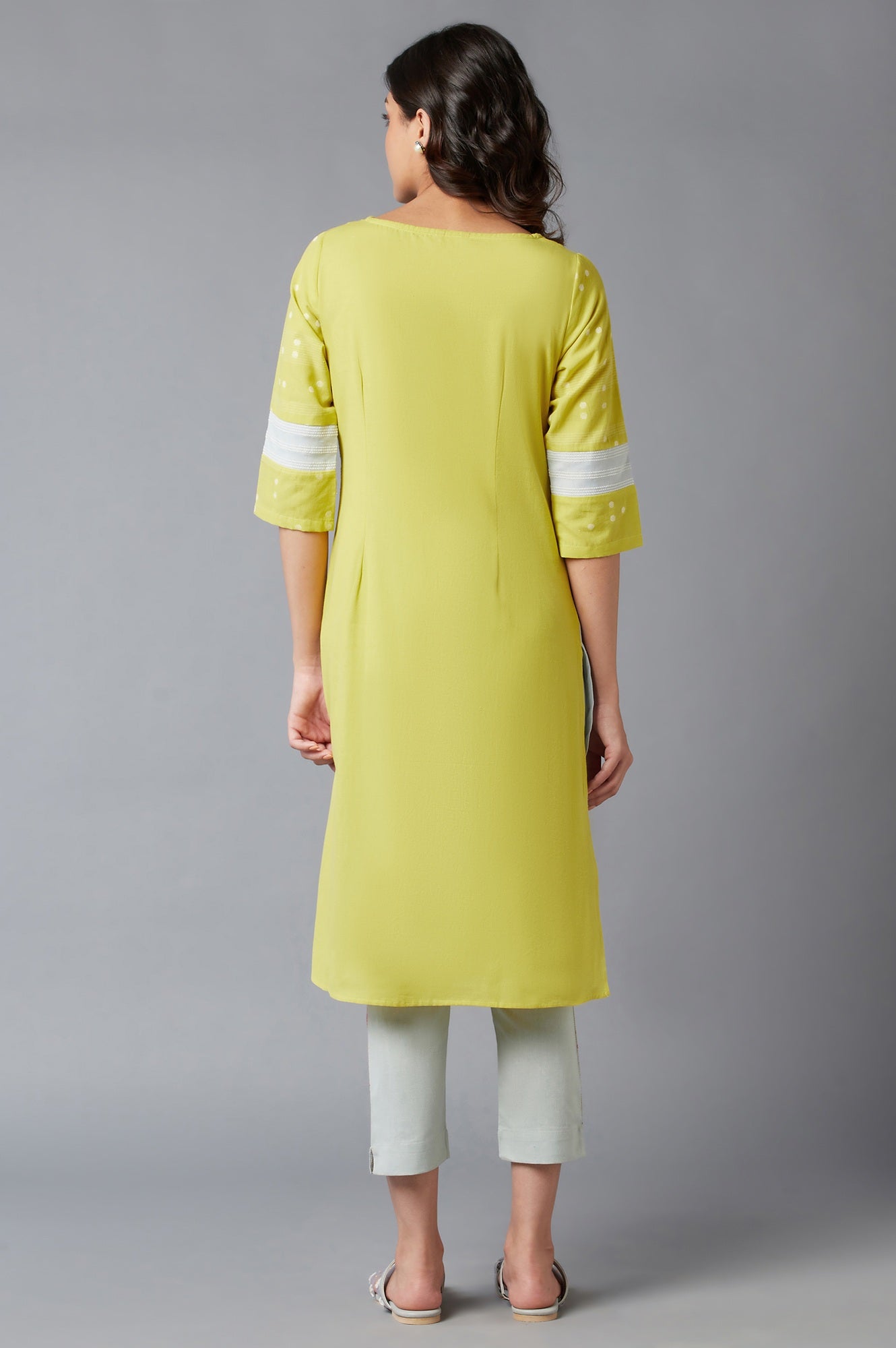 Light Yellow Cotton Dobby Kurta With Embroidery Detail