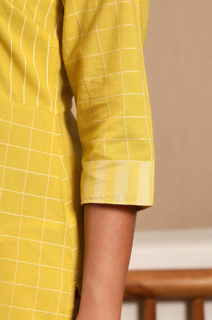 Yellow Stripe Printed Pure Cotton Mandarin Collar Straight Kurta