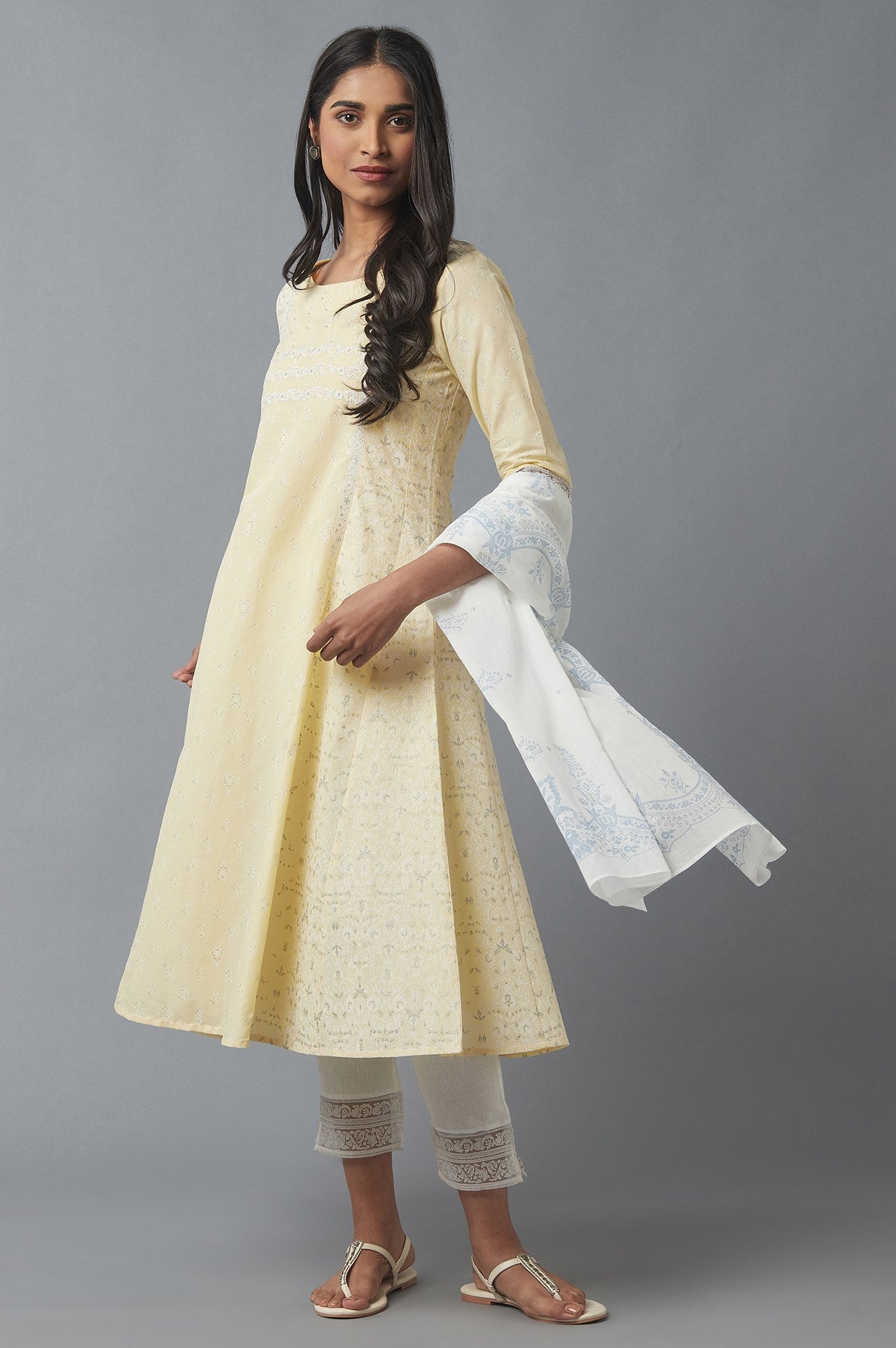 Yellow Printed kurta with Embroidery