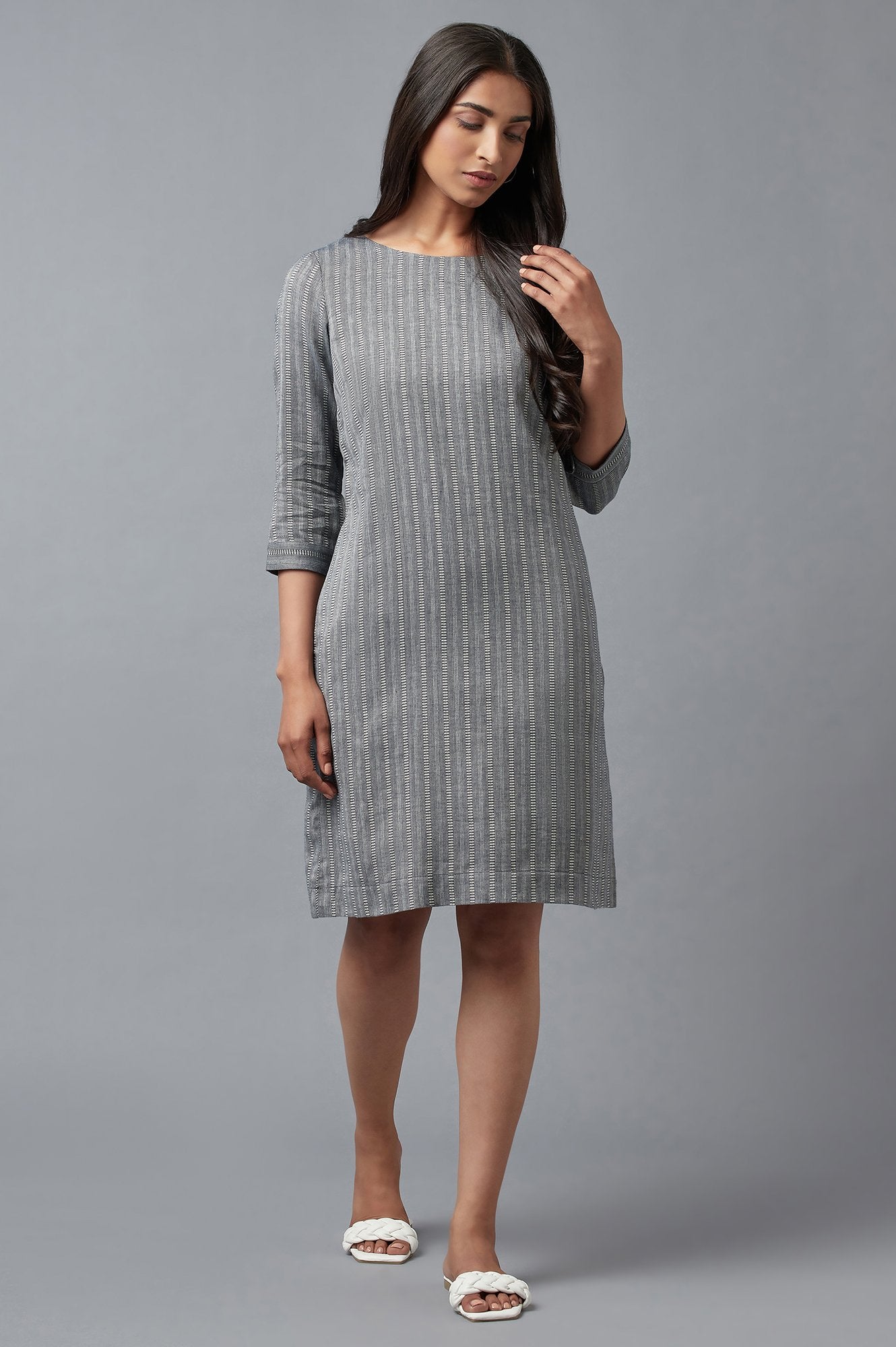 Dark Grey Cootton Textured Stripes Dress In Round Neck