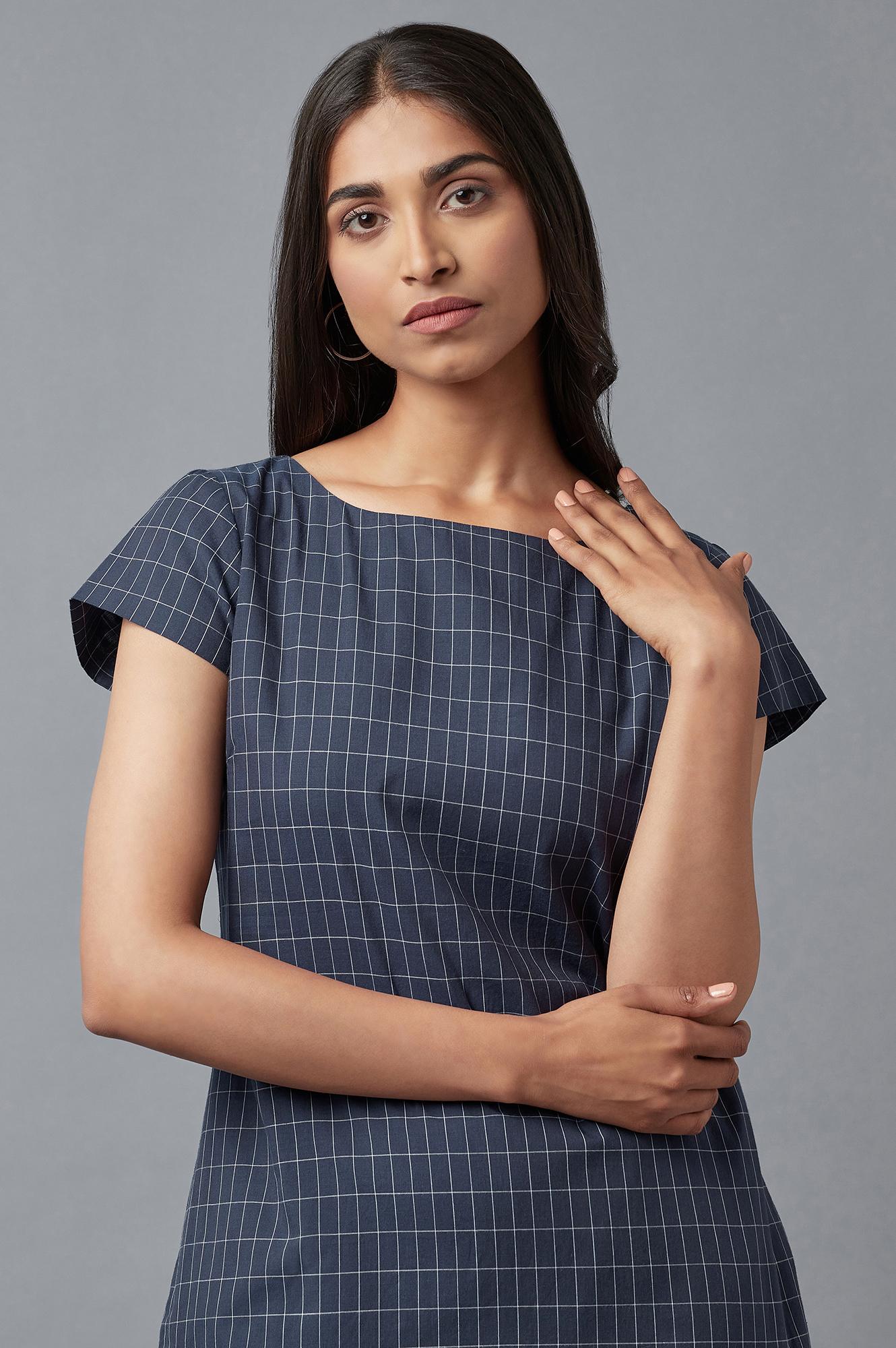 Blue Checks Cotton Dress In Round Neck With Thread Embroidery