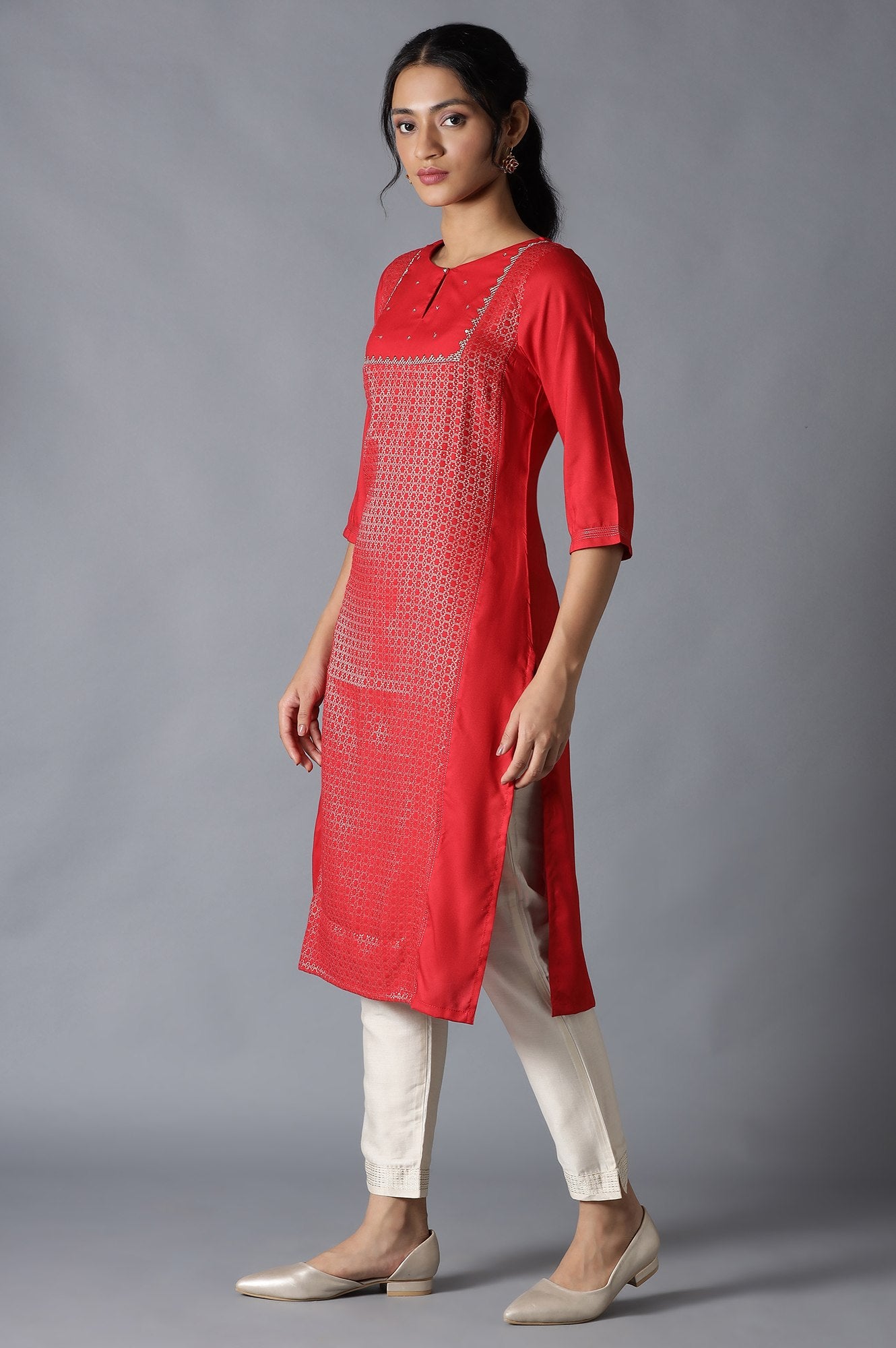 Red Dobby Embroiderd kurta