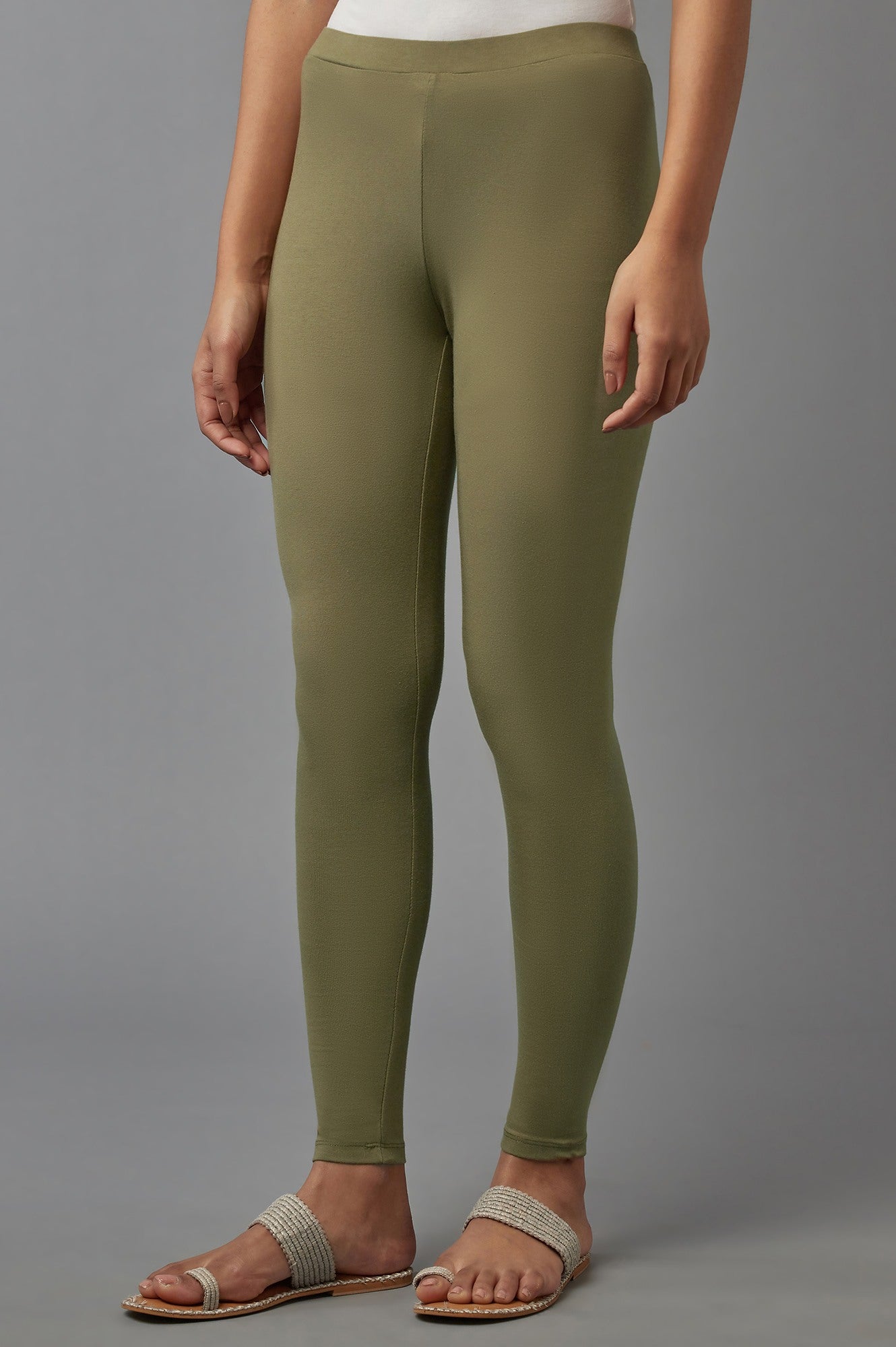Olive Green Solid Cotton Tights