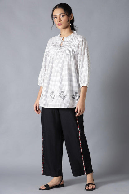 Black Solid Parallel Pants with Embroidery - wforwoman