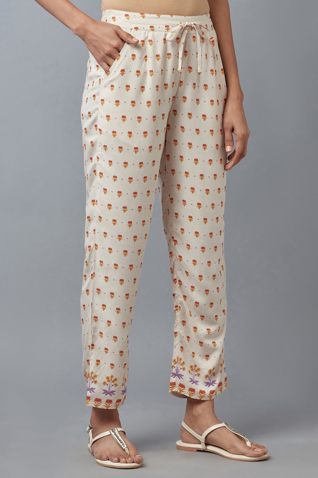 Off-White Floral Printed Straight Pants