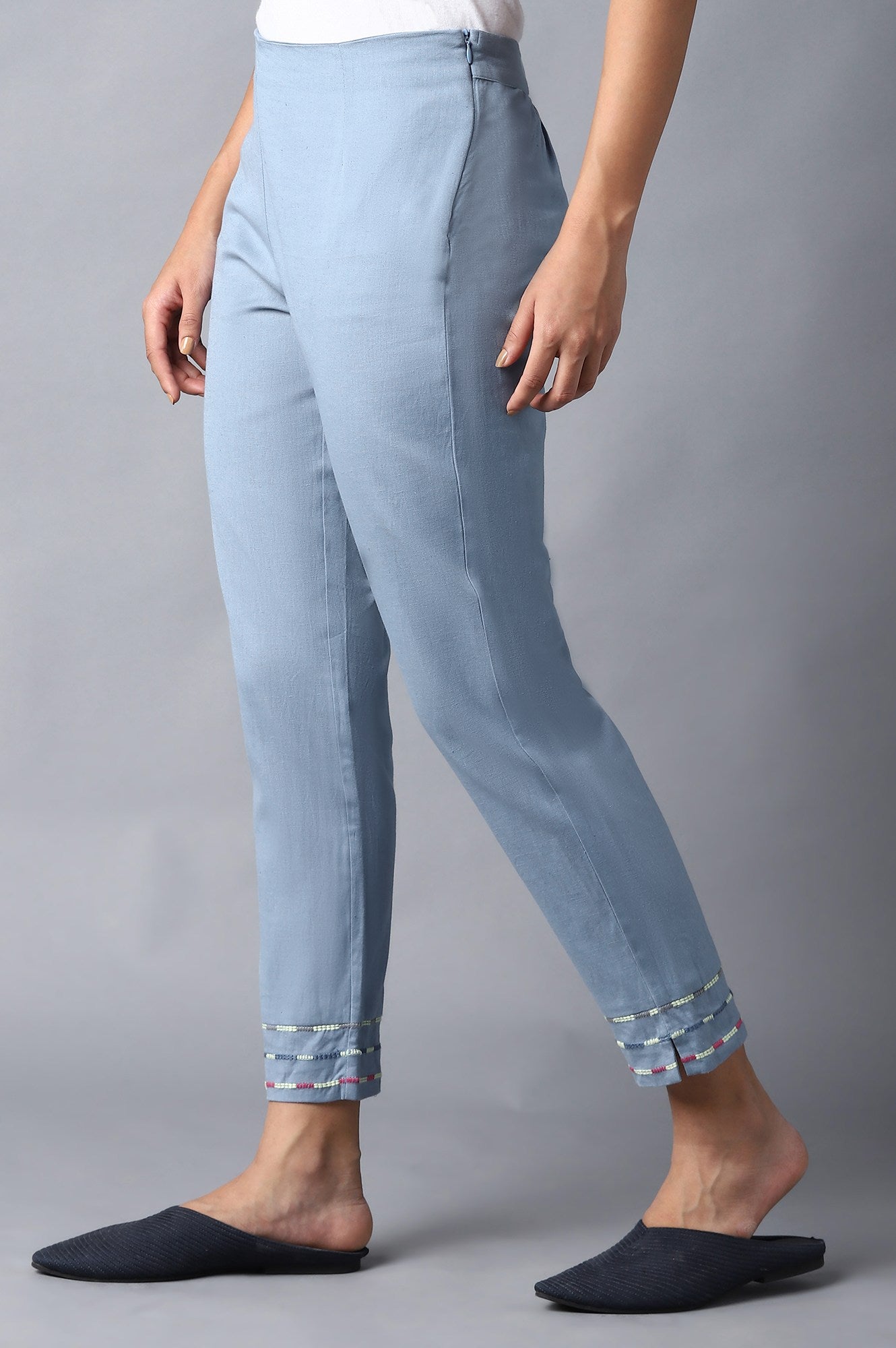 Blue Cotton Flax Solid Slim Pants