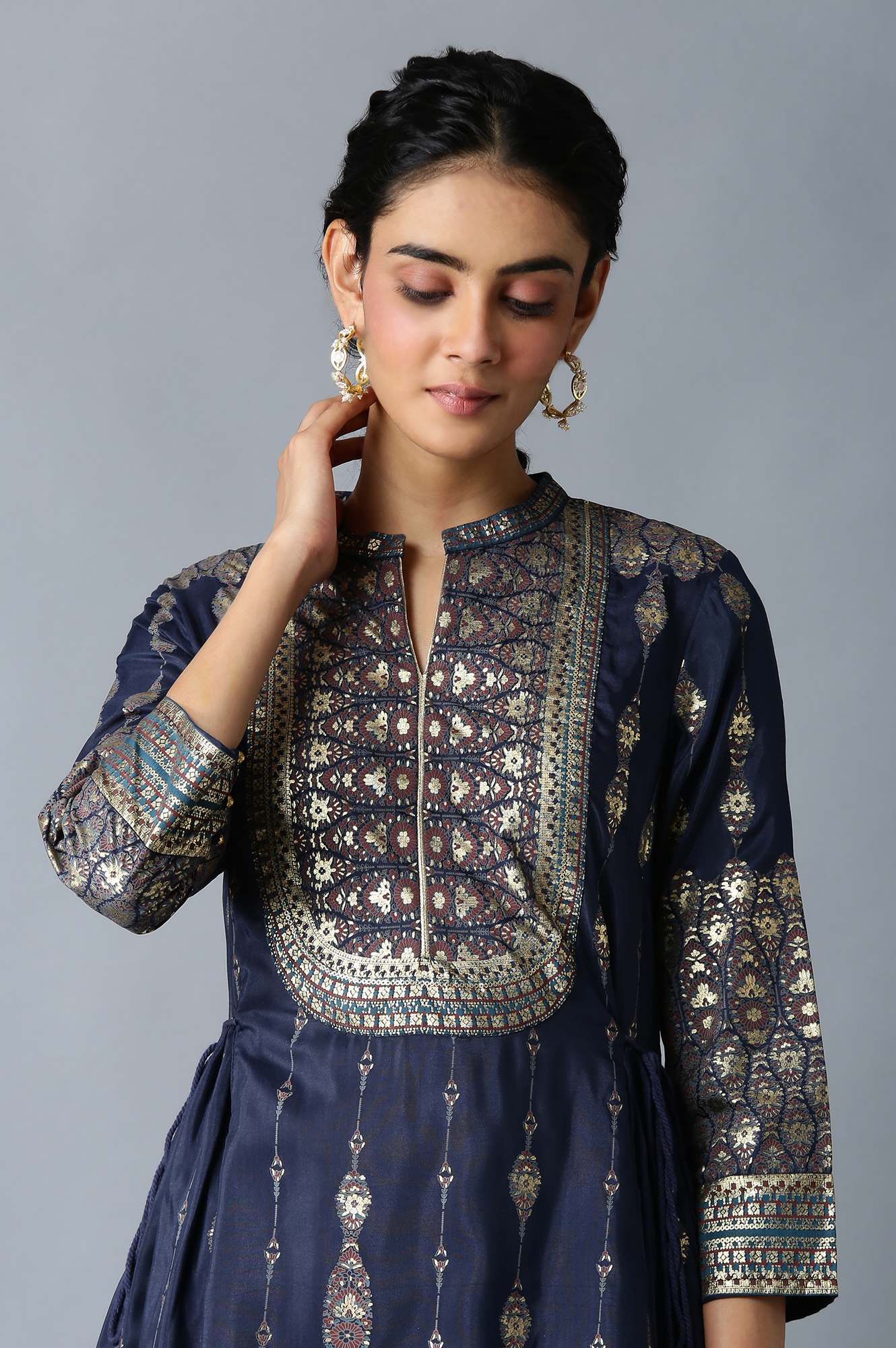 Navy Blue Foil Floral Print kurta with Tights