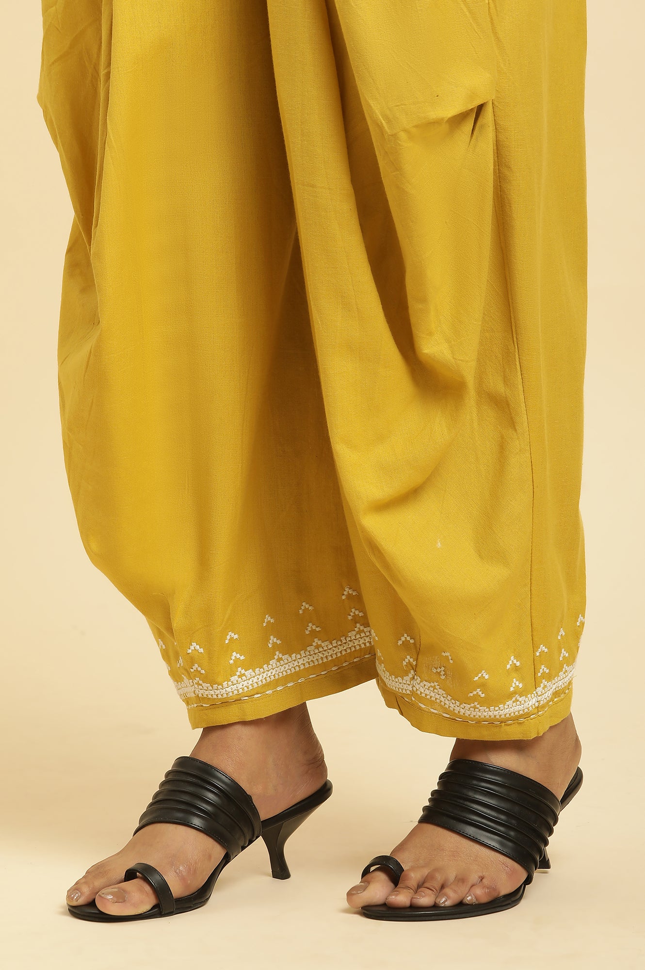 Mustard Embroidered Liva Eco Kurta And Drapped Parallel Pants