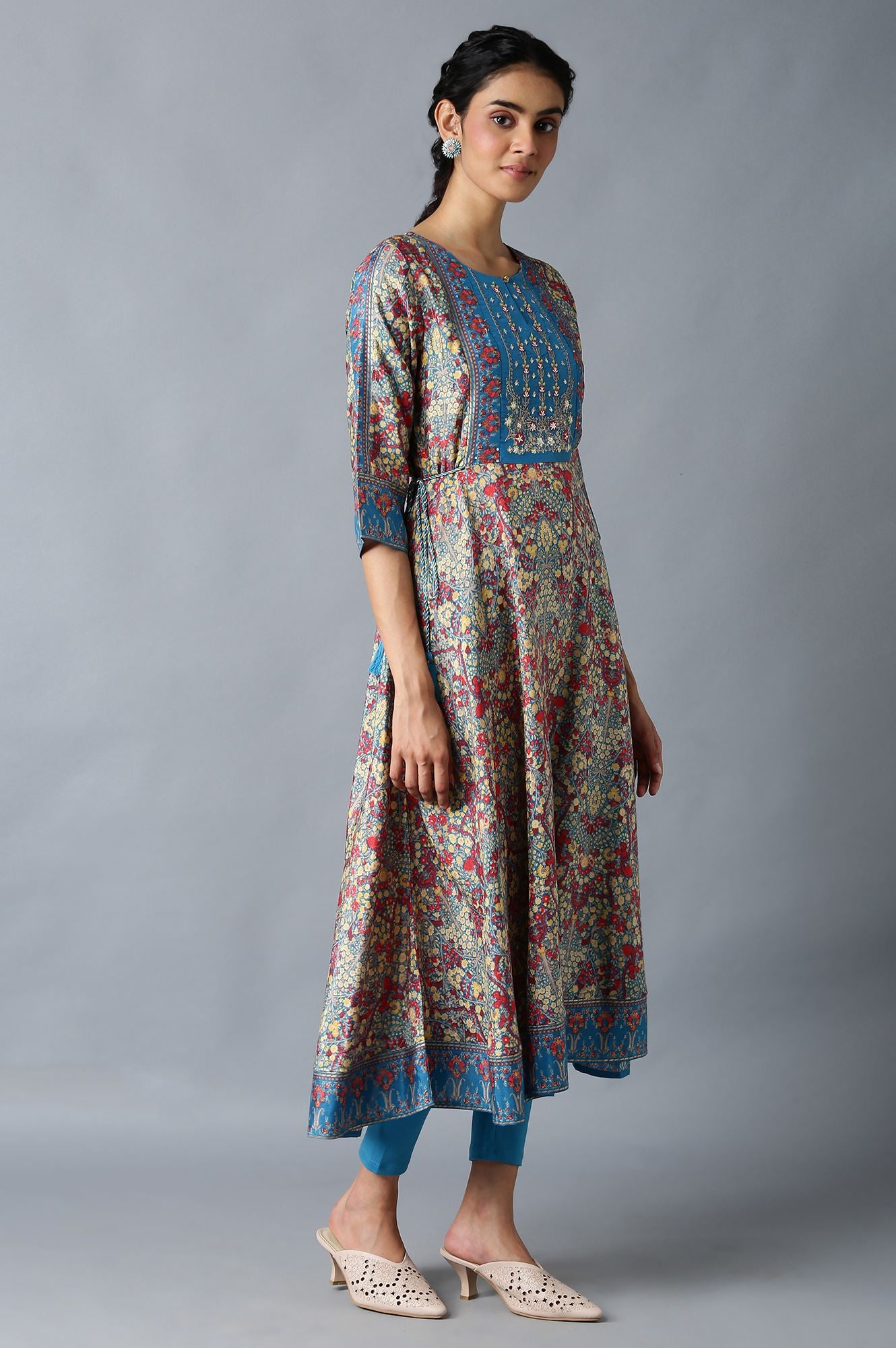 Dark Teal Embroidered kurta With Tights