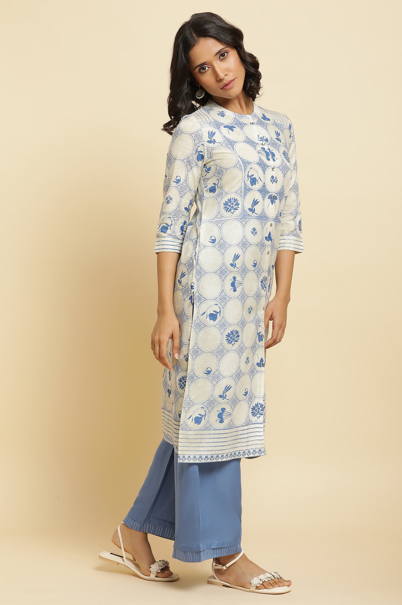 Blue Printed Kurta &amp; Parallel Pants Set