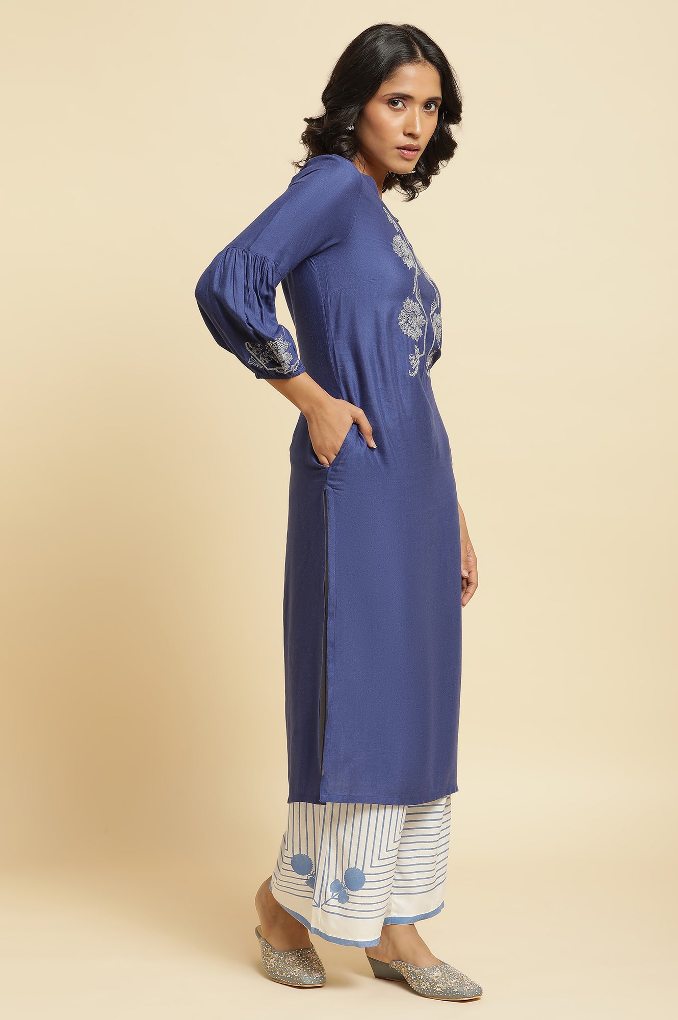 Blue Embroidered Kurta, Parallel Pants &amp; Dupatta Set