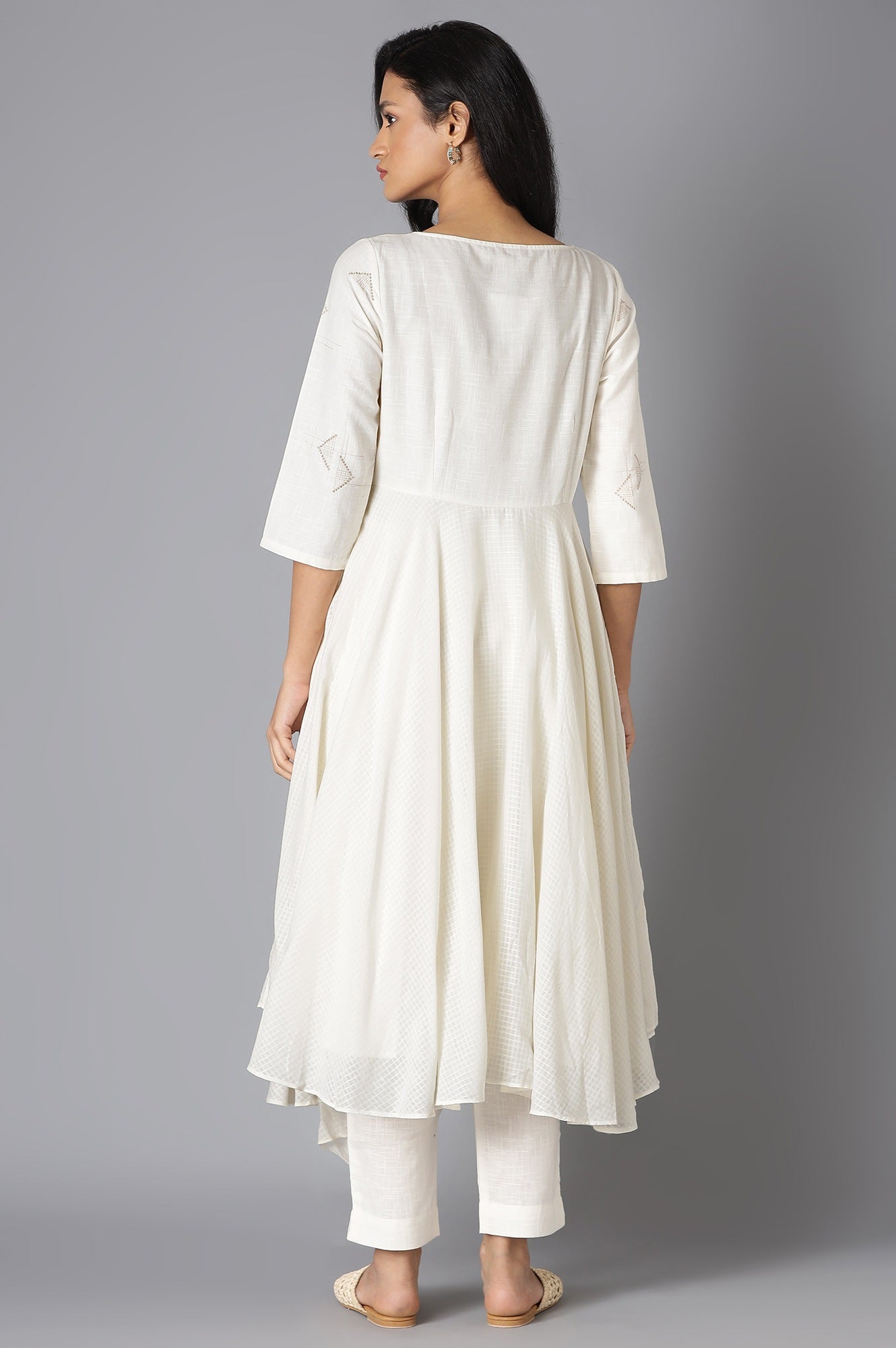 Ecru Embroidered Asymmetrical kurta In Boat Neck With Slim Pants