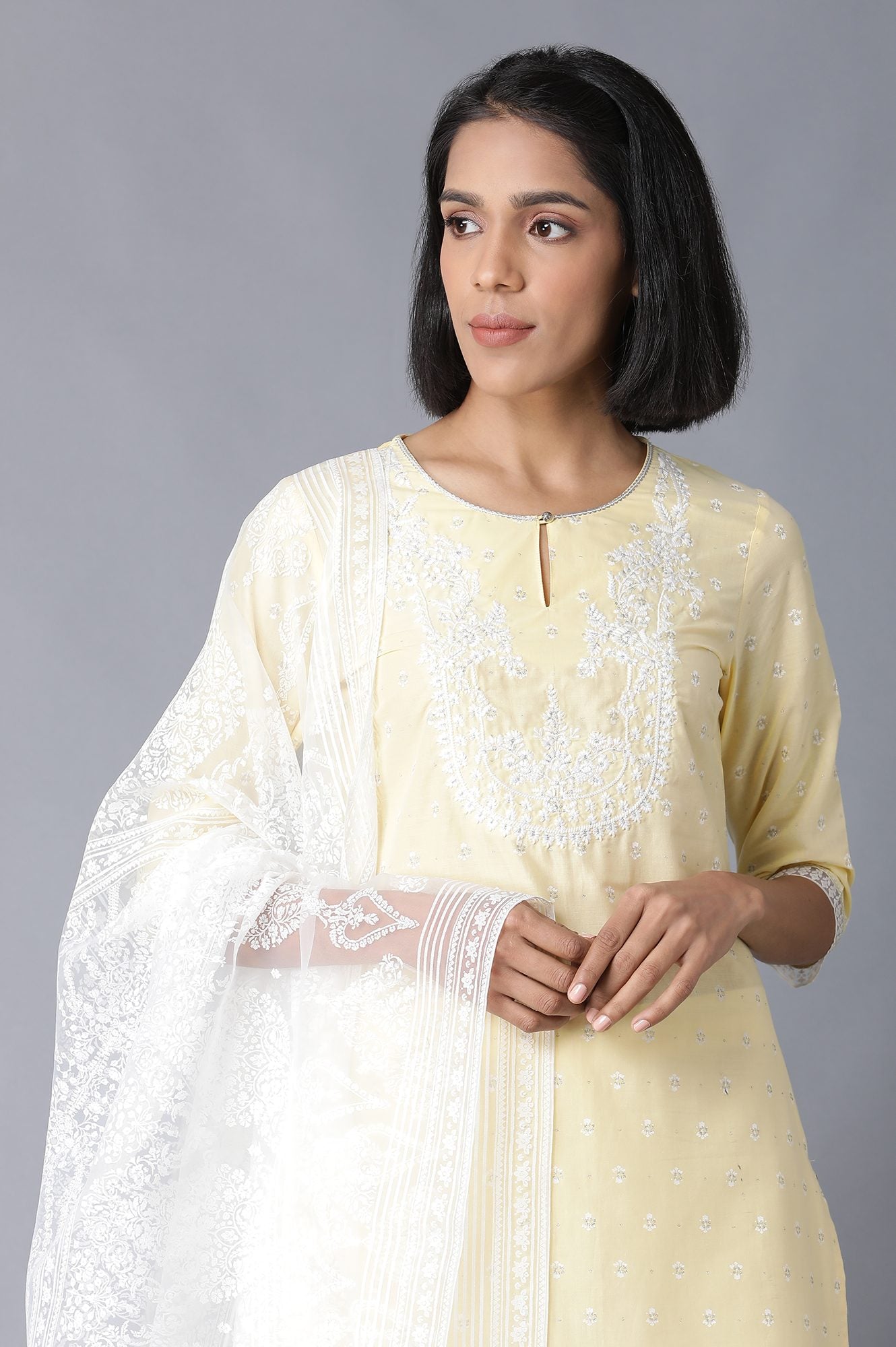 Yellow Printed kurta with Parallel Pants and Dupatta