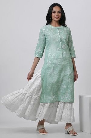 Light Green Floral Printed Kurta And Tiered Skirt