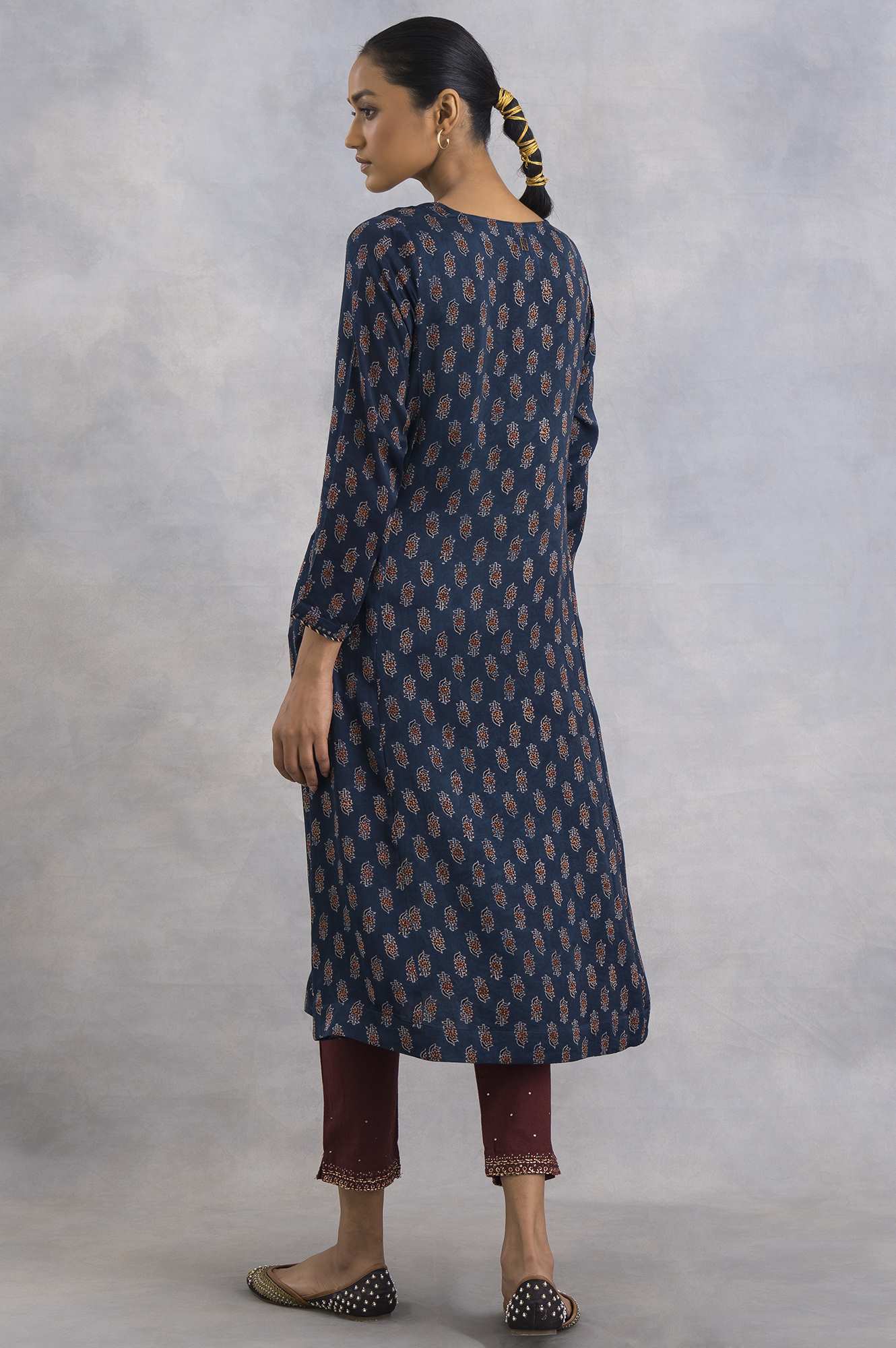 Indigo Ajrakh Print V-Neck kurta