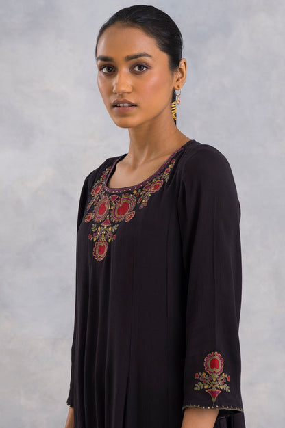 Black Flowy Crepe Embroidered kurta