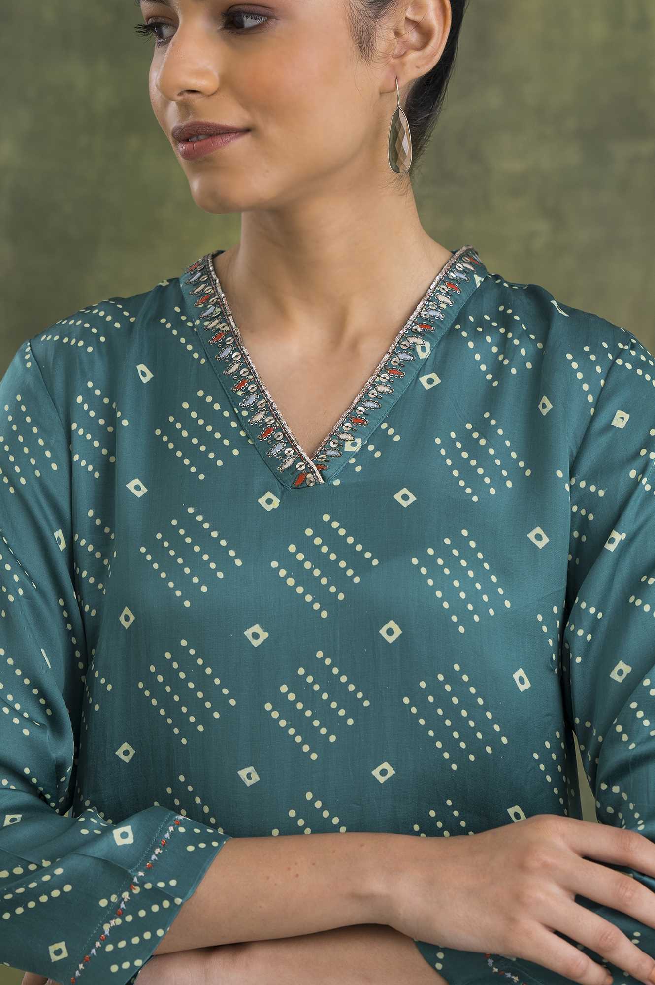 Green V-Neck Lustrous Satin kurta