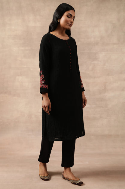 Black Woollen Embroidered kurta
