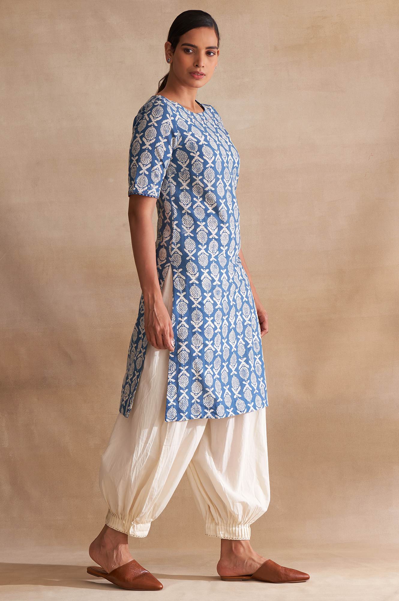 Folksong By W Indigo Handblock Dabu Print kurta