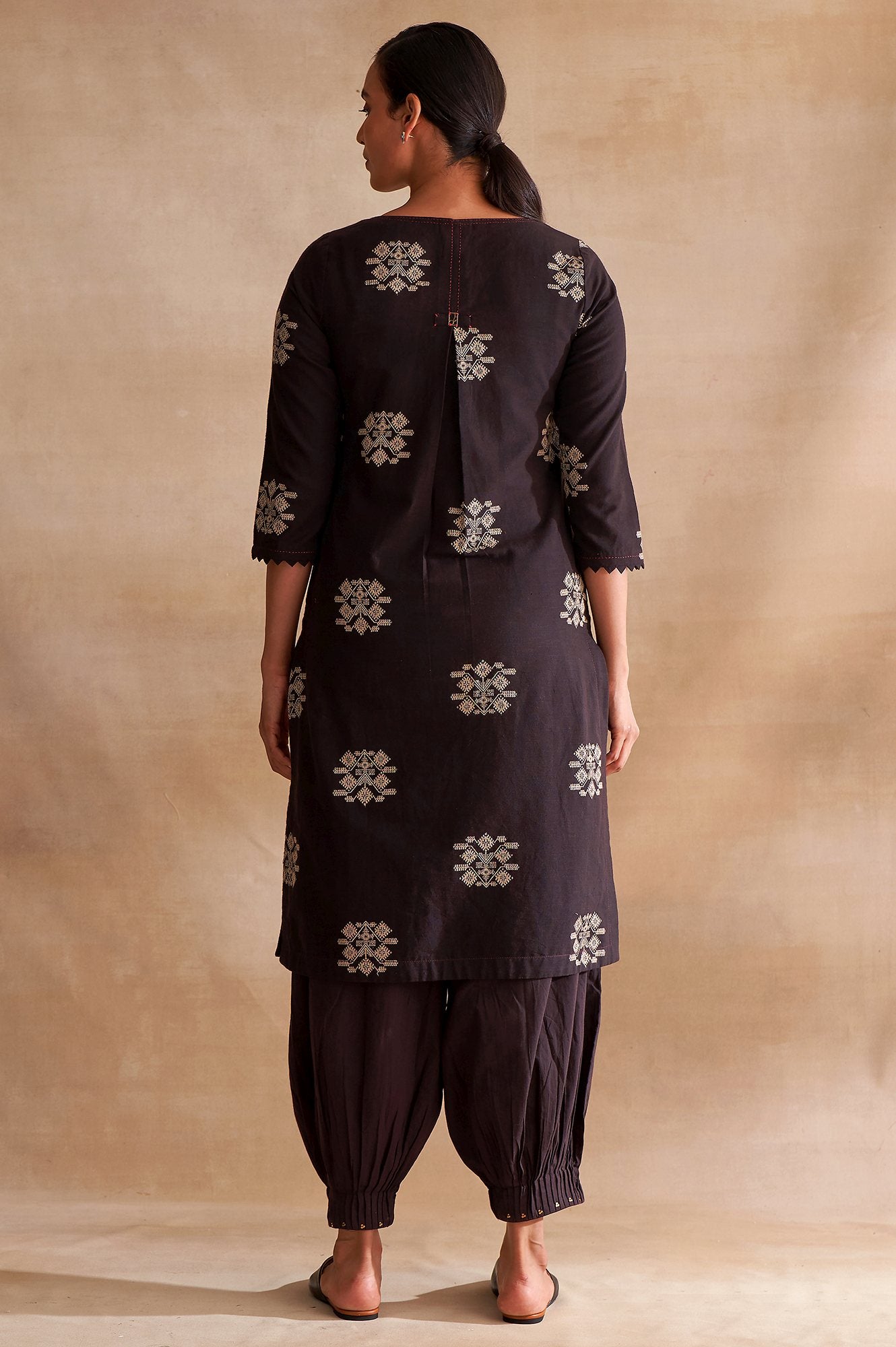 Folksong By W Dark Brown Yarn Dyed Dobby kurta