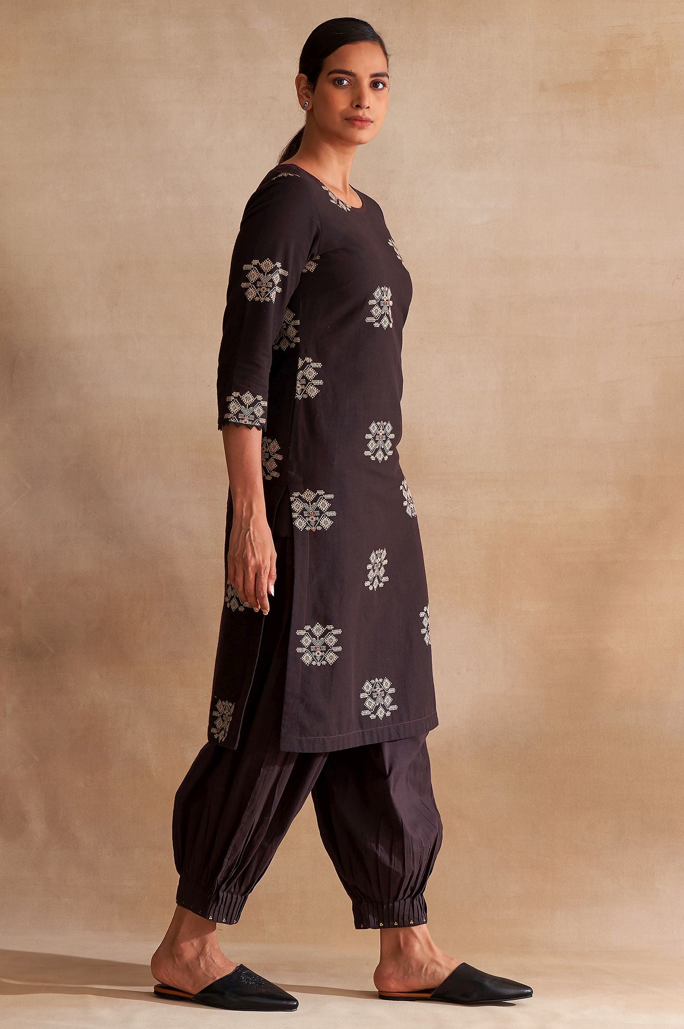 Folksong By W Dark Brown Yarn Dyed Dobby kurta