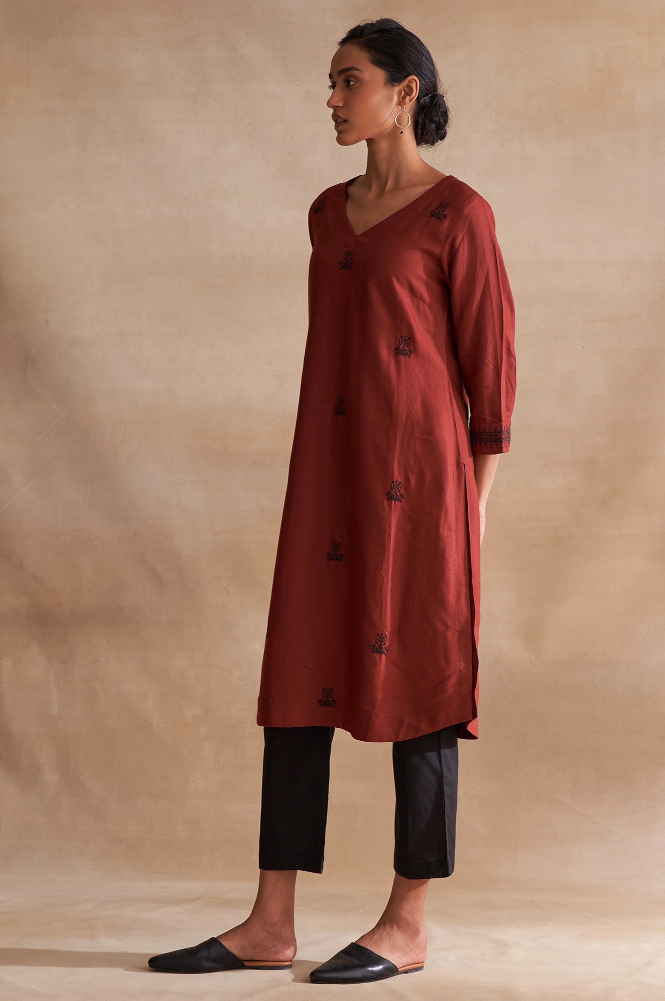 Folksong By W Red Embroidered kurta In Silk Viscose Tussar